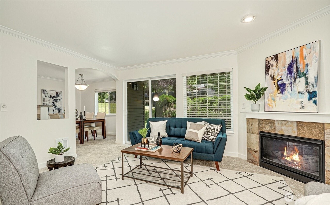 25025 SE Klahanie Boulevard Unit: J102