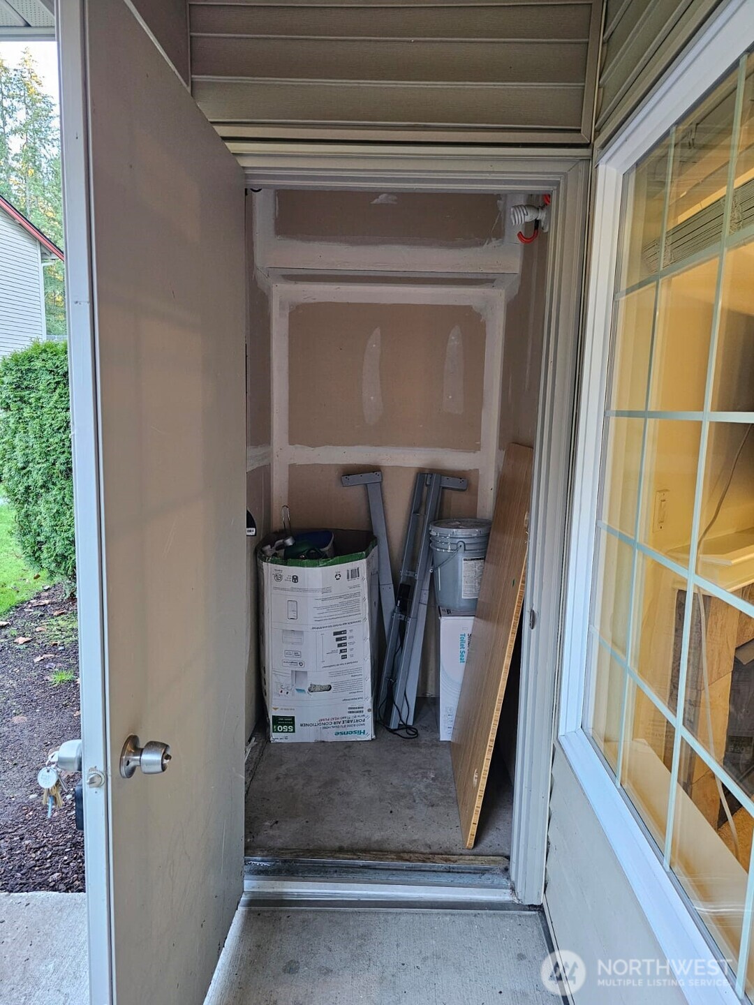 25025 SE Klahanie Boulevard Unit: J102