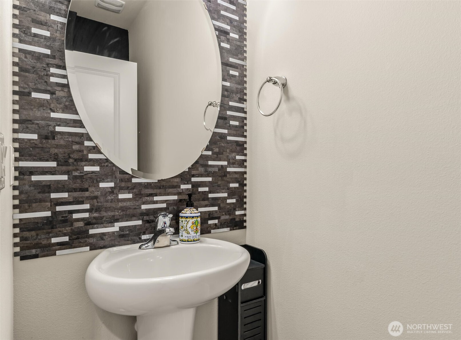 19326 37th Avenue SE Unit: C