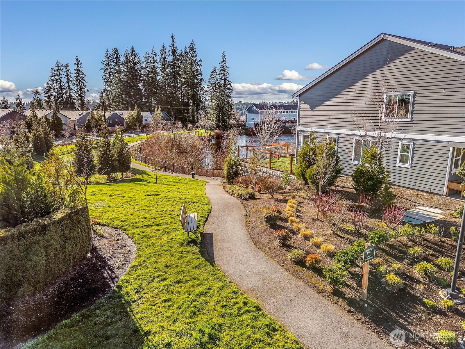 1621 Seattle Hill Rd Unit: Q3