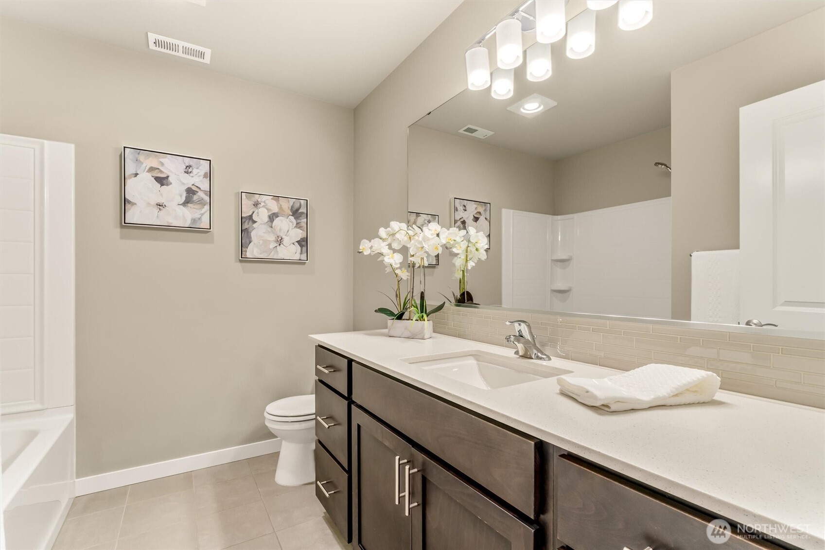 1621 Seattle Hill Rd Unit: Q3