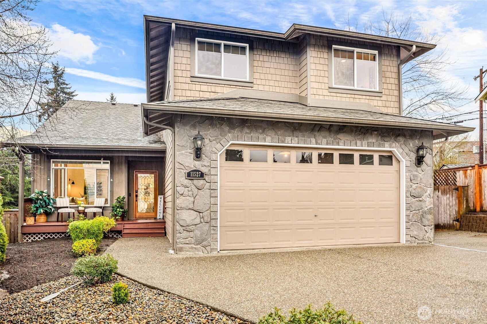 11527 52nd Avenue SE