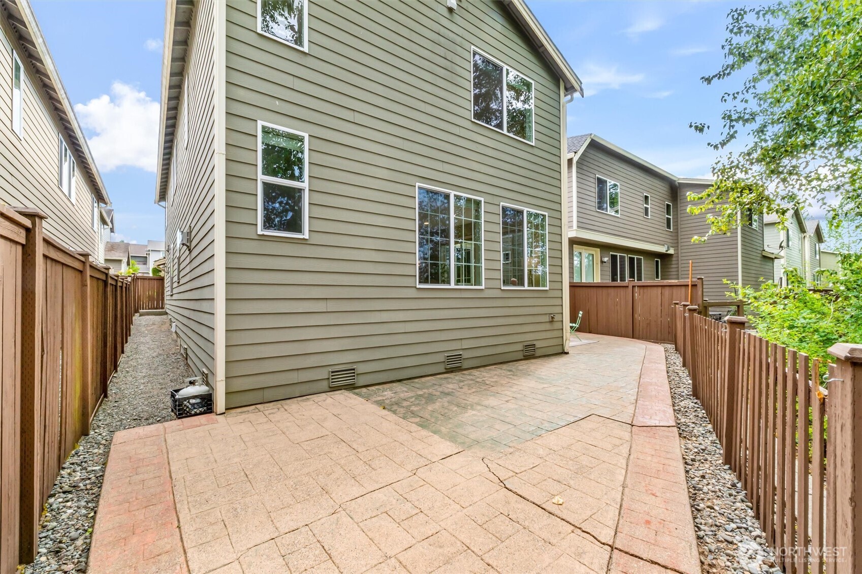 18307 38th Drive SE