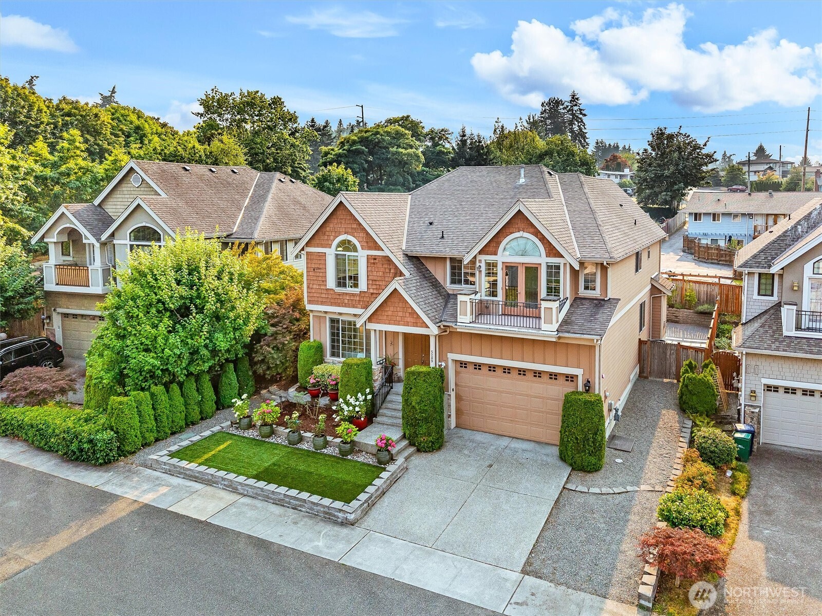 5209 157th Court NE