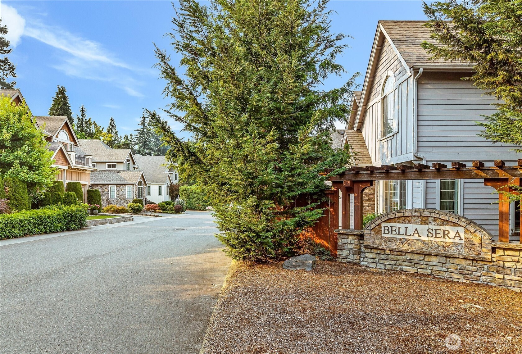 5209 157th Court NE