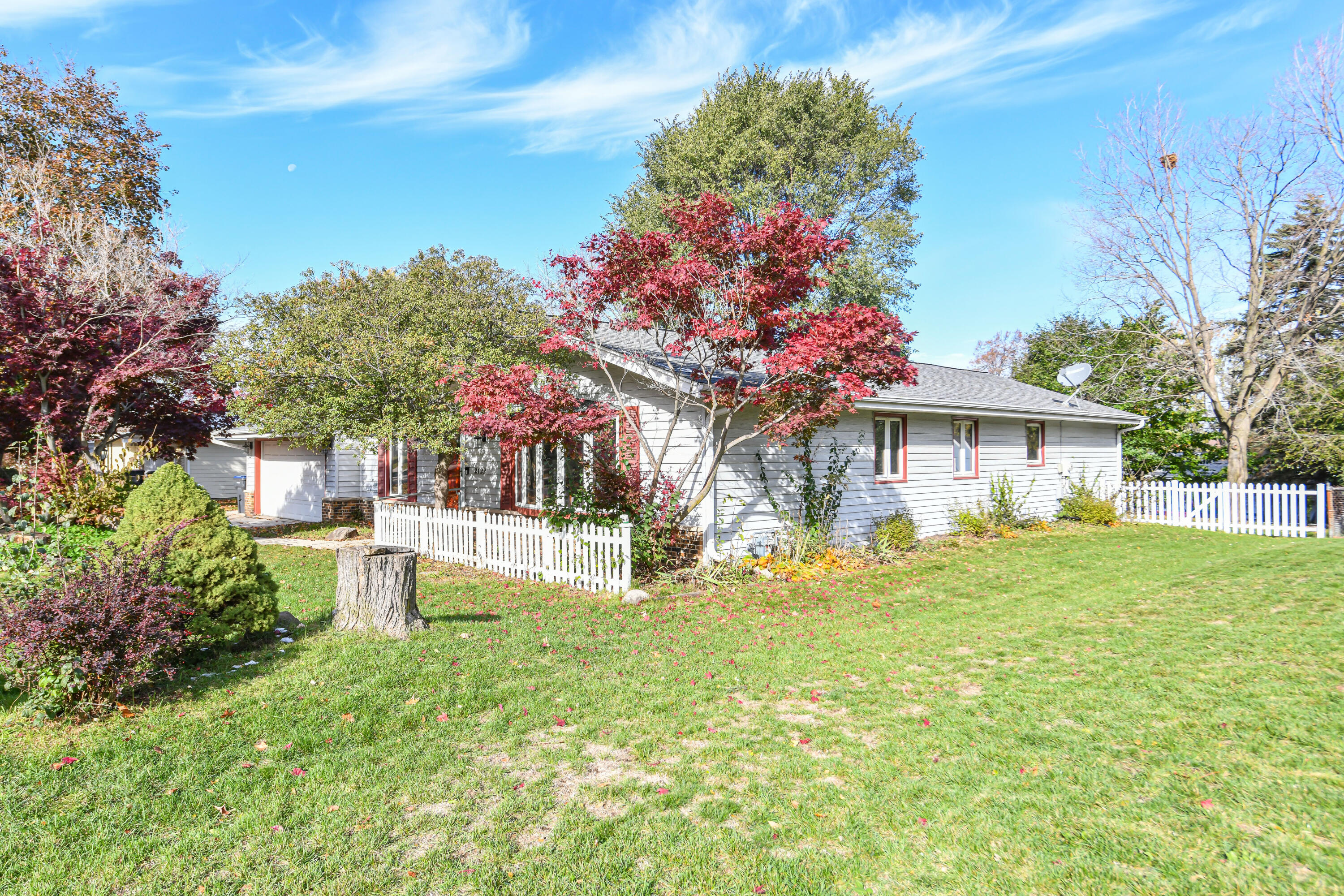 2122 Sunnyside Dr