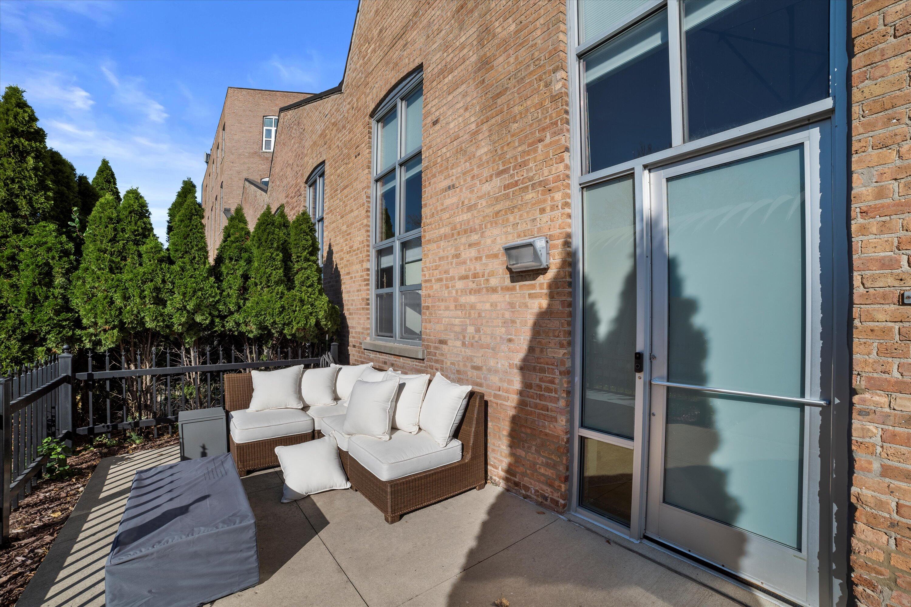 3059 N Weil St Unit: 123