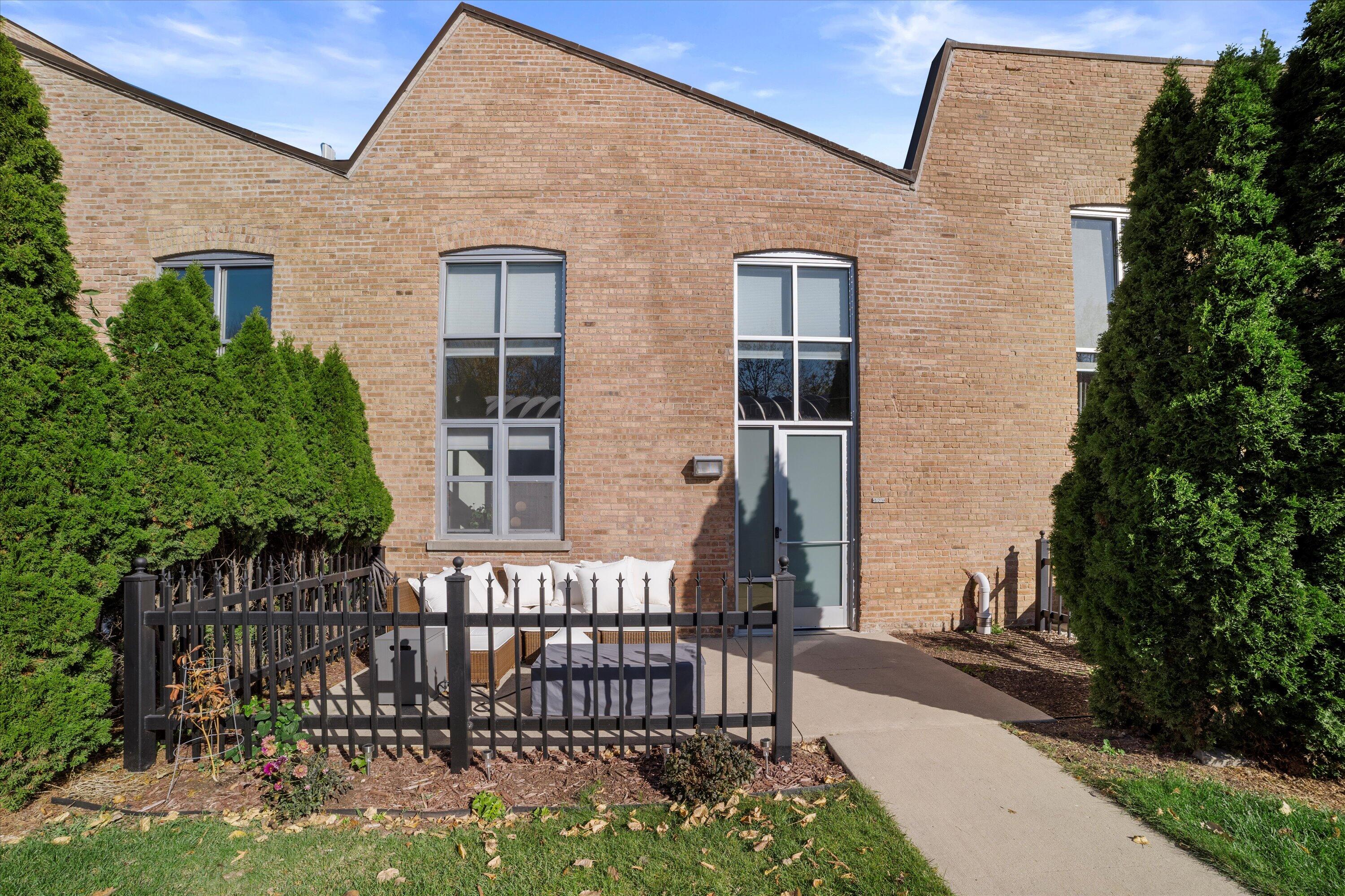 3059 N Weil St Unit: 123