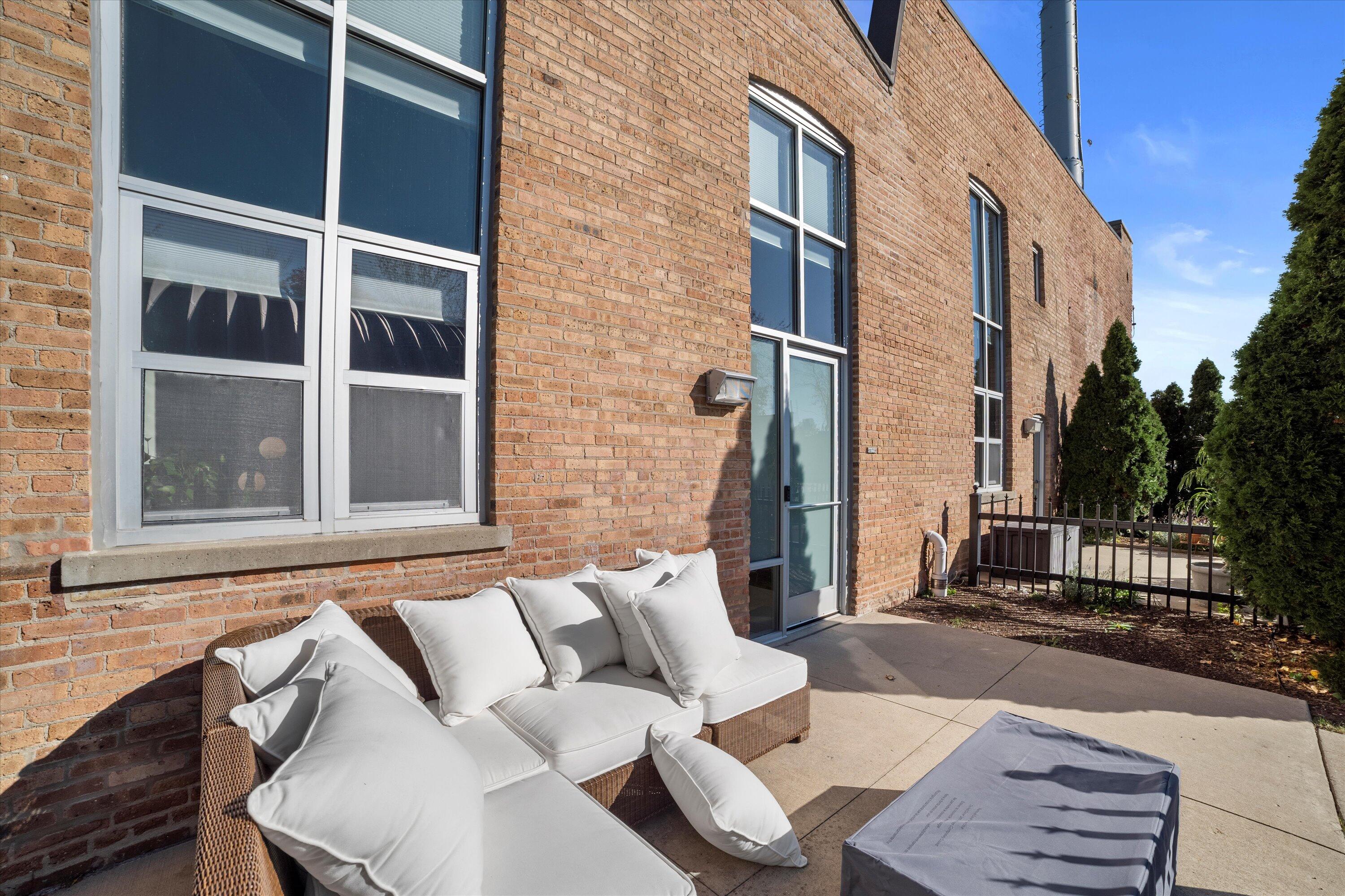 3059 N Weil St Unit: 123