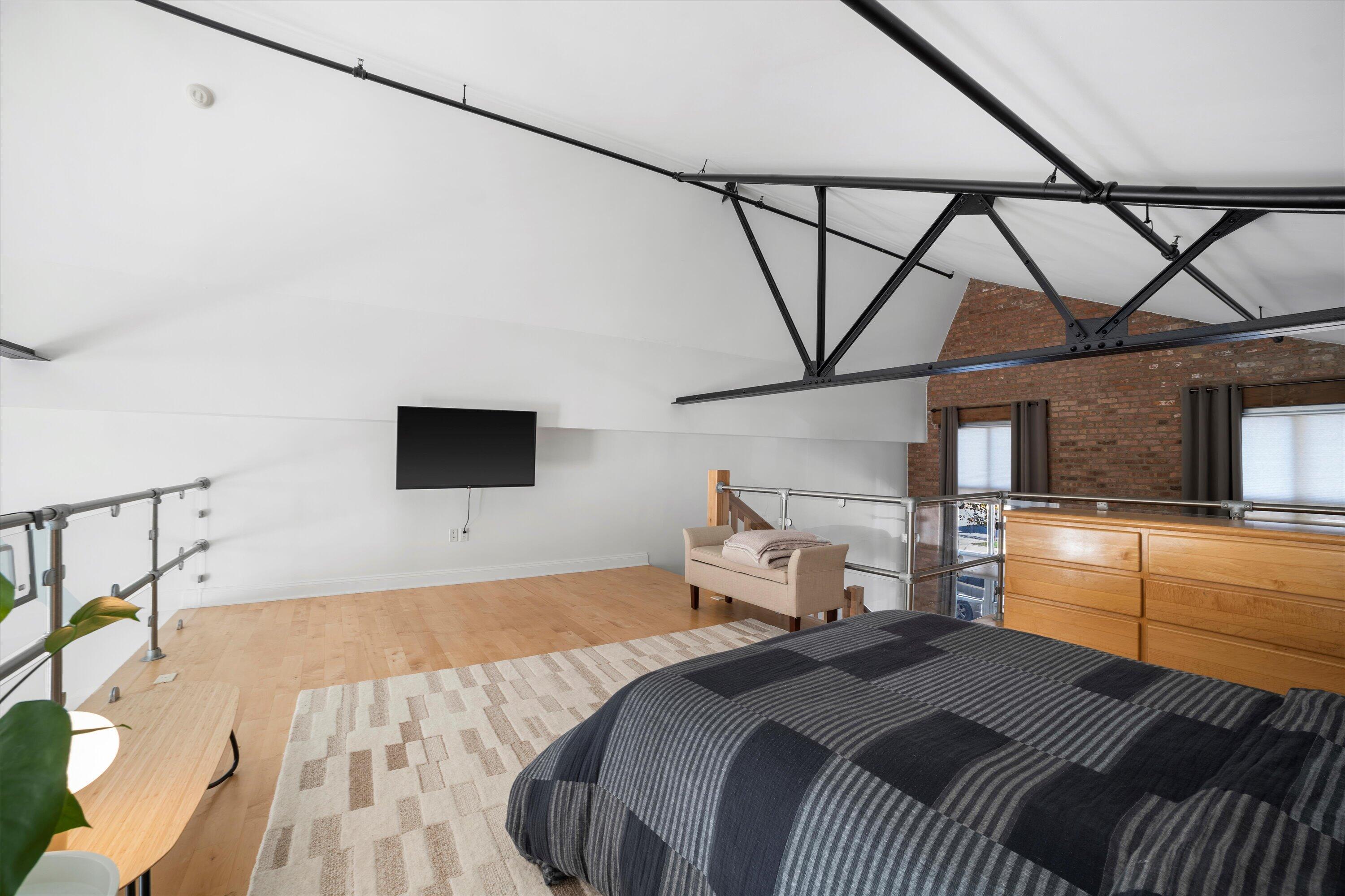 3059 N Weil St Unit: 123