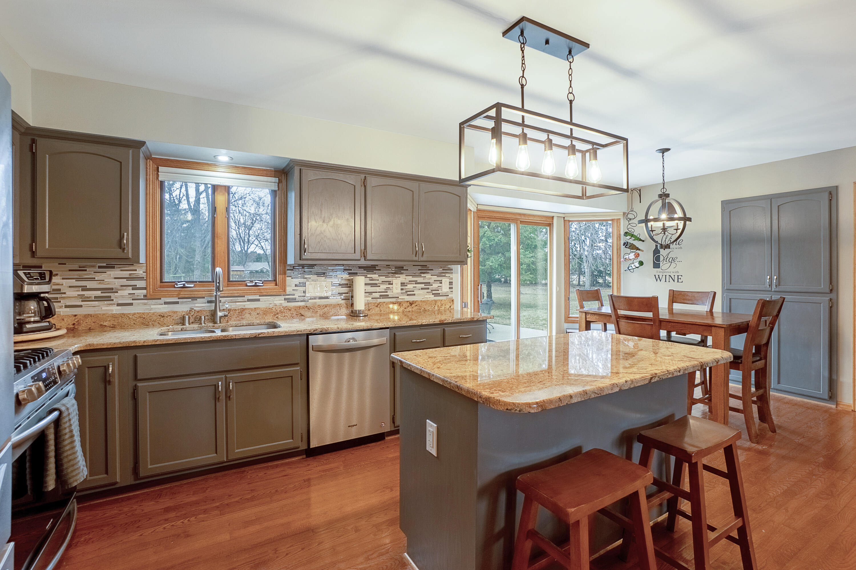 W292N6811 Dorn Rd