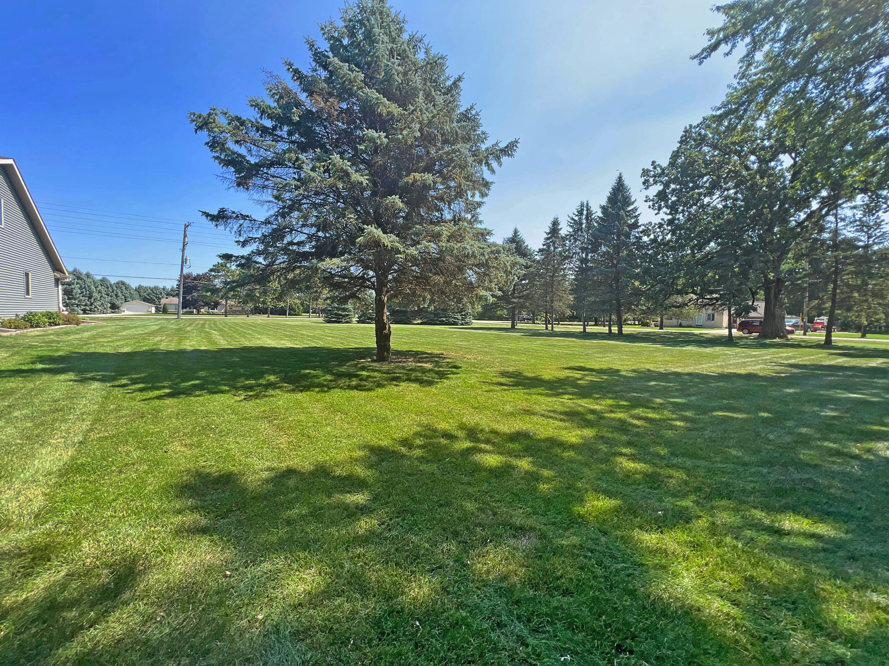 W292N6811 Dorn Rd