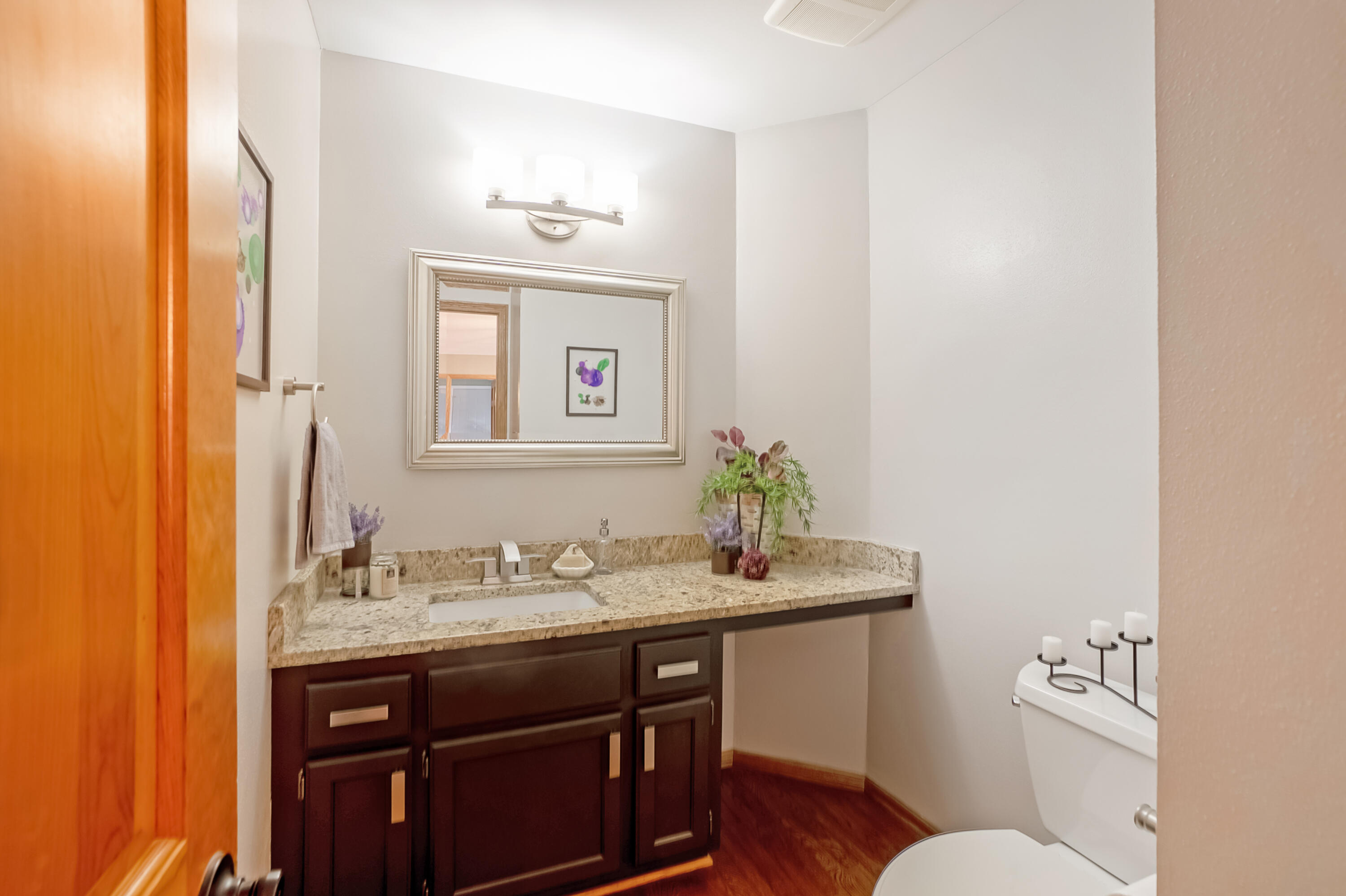 W292N6811 Dorn Rd