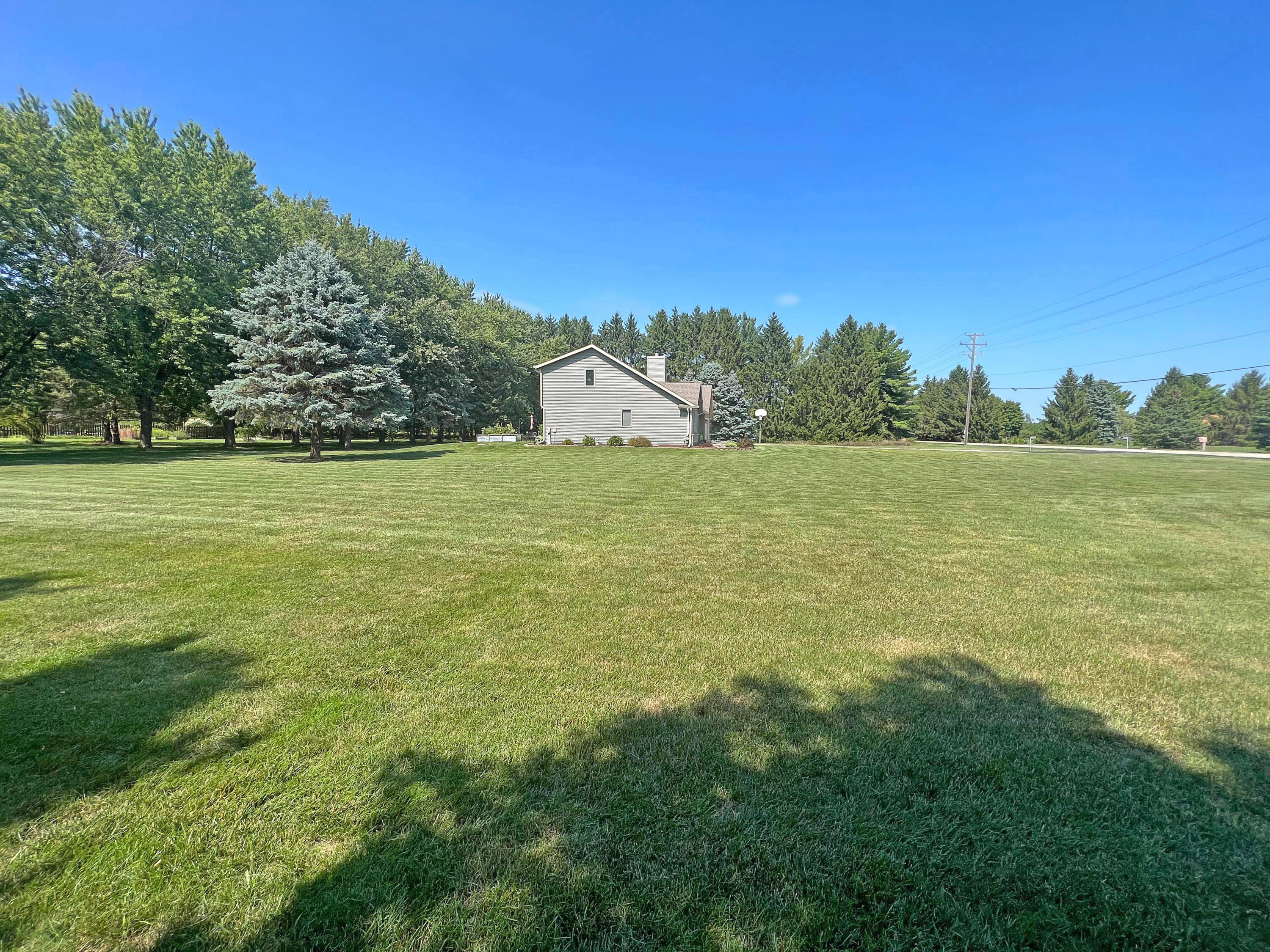 W292N6811 Dorn Rd