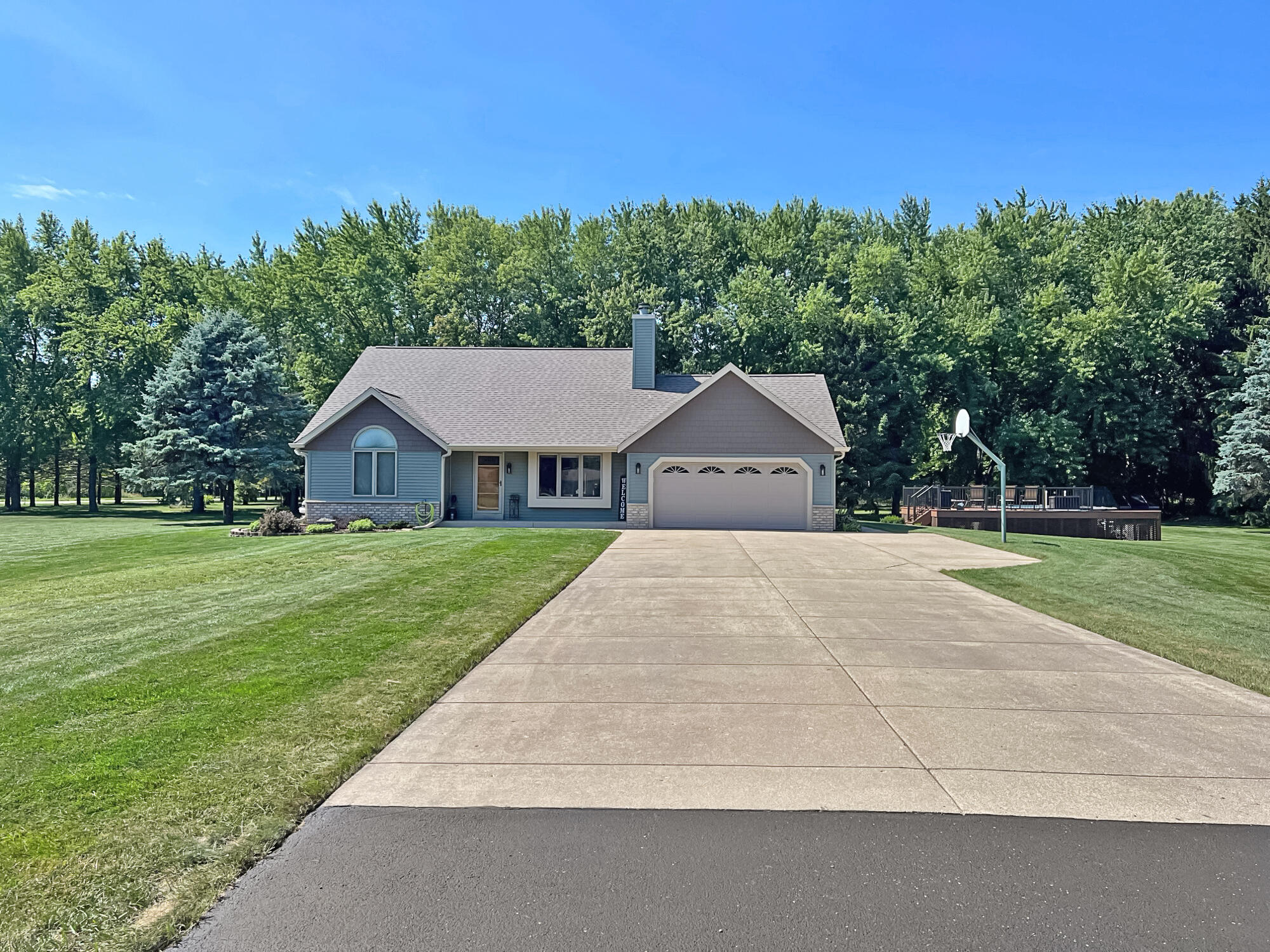 W292N6811 Dorn Rd