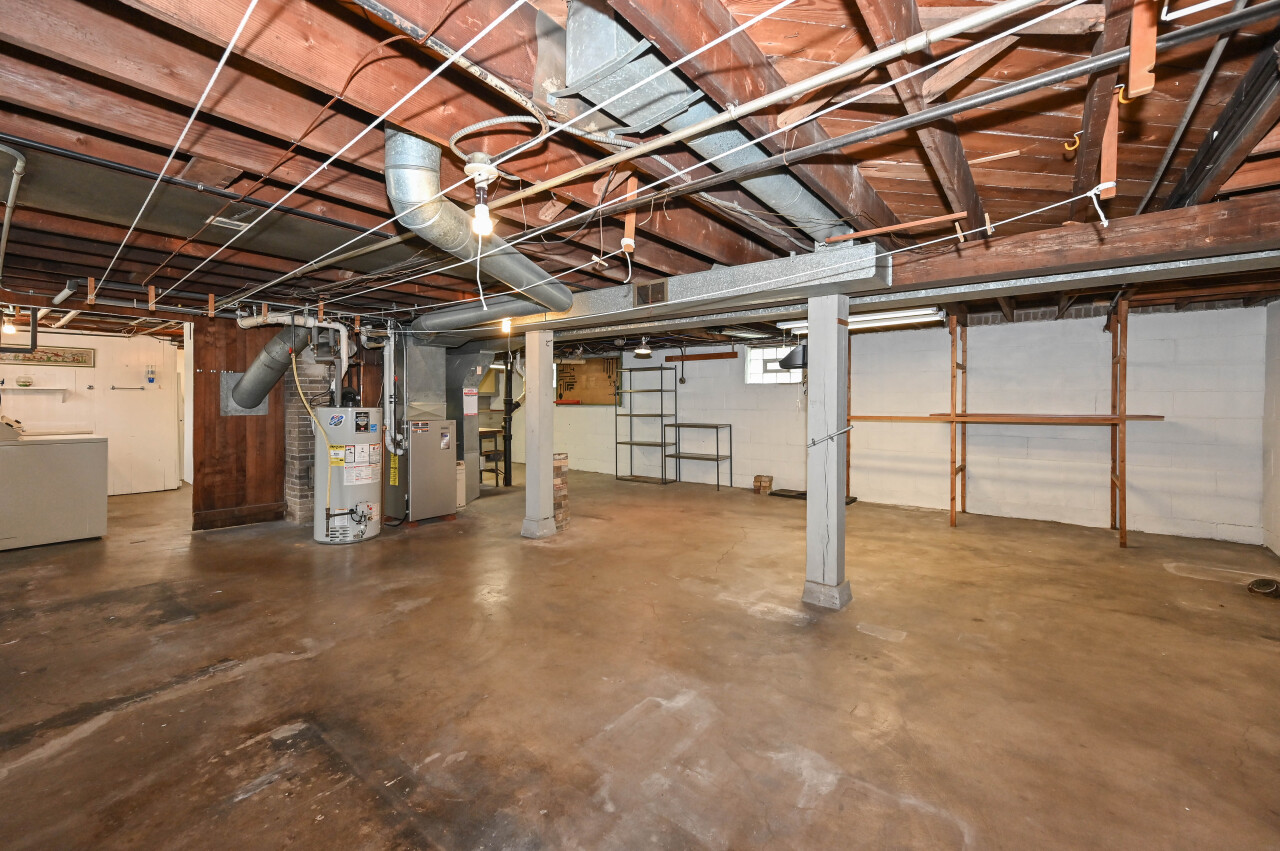 2507 N 70th St