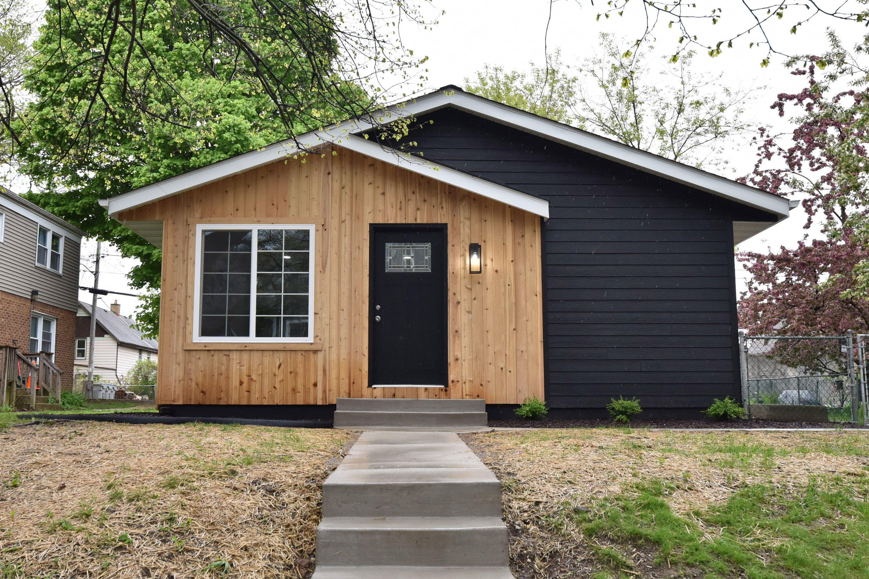 2427 N Humboldt Blvd