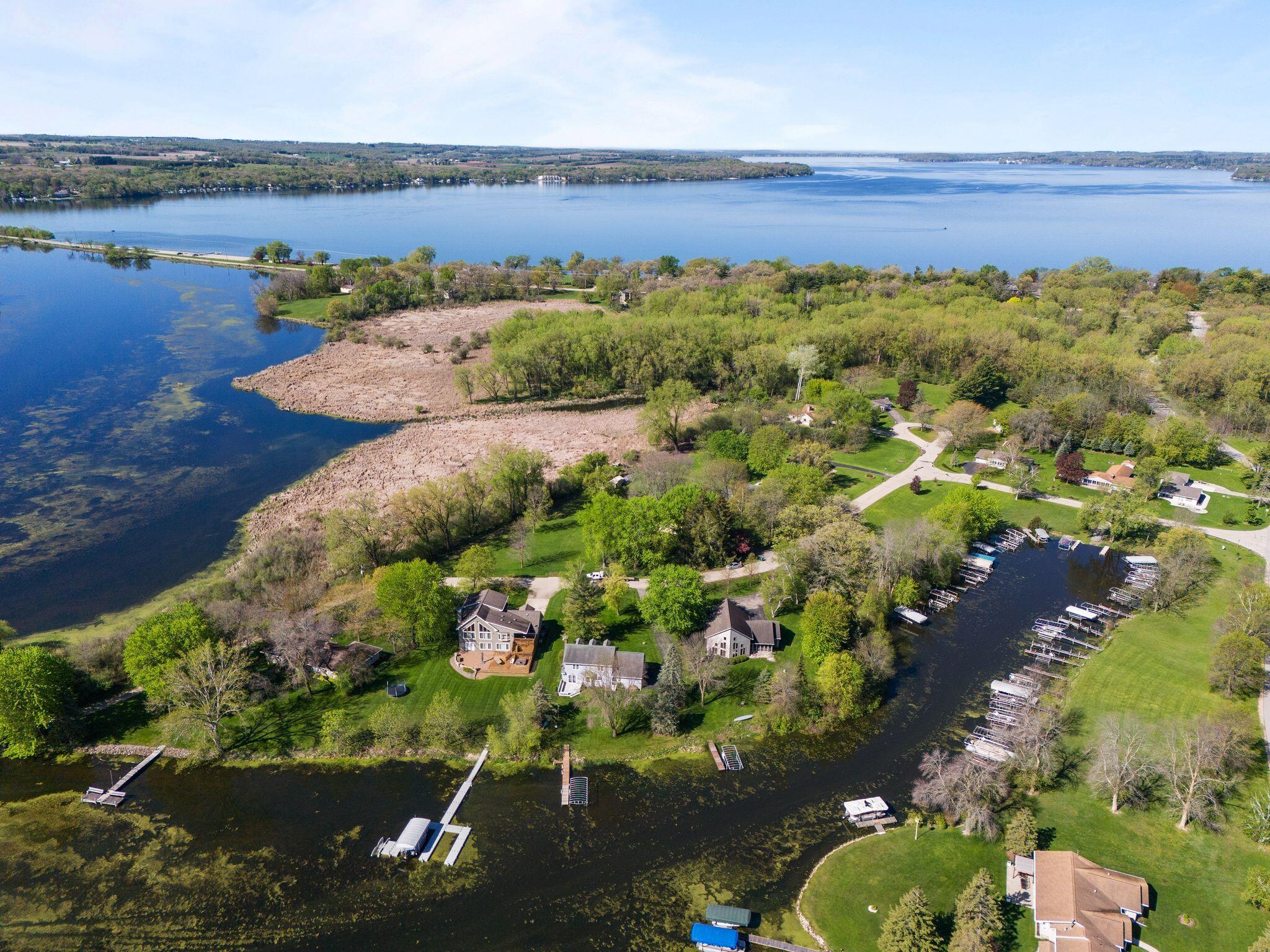 W849 Lakeside Dr