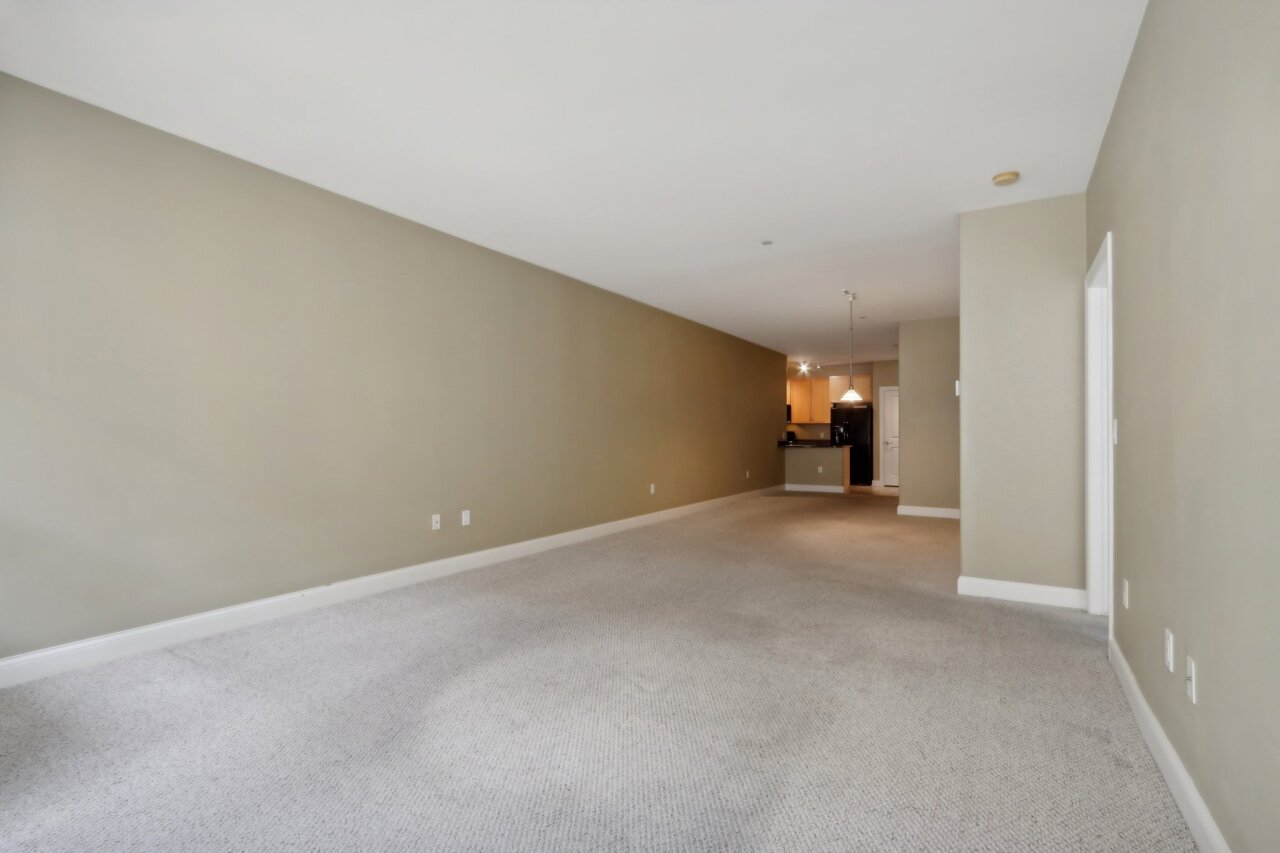 1915 N Water St 301