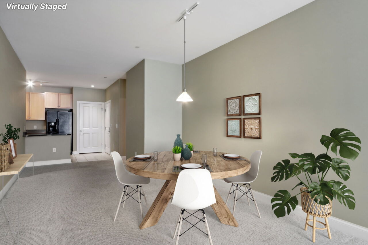 1915 N Water St 301