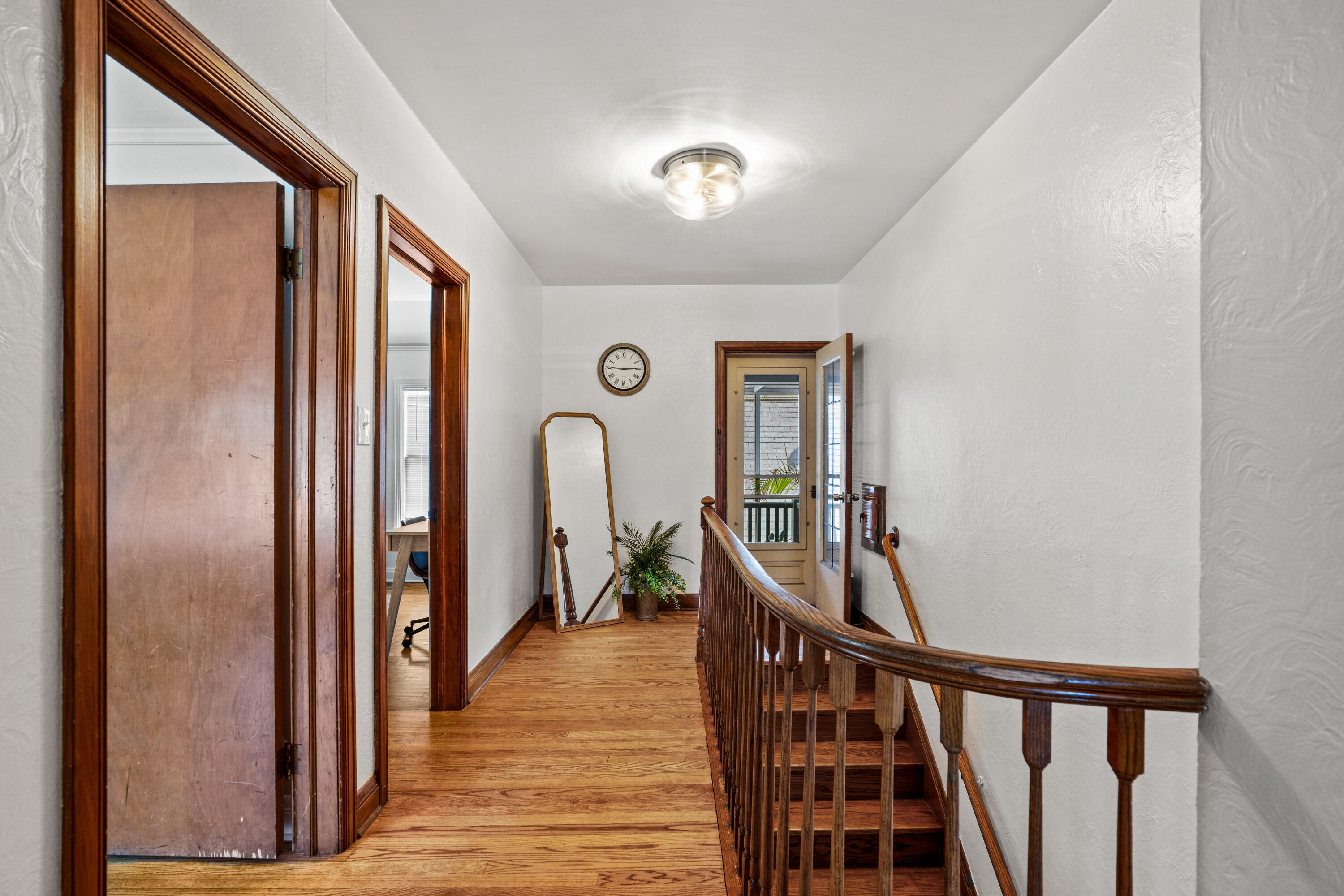 4707 W Keefe Ave