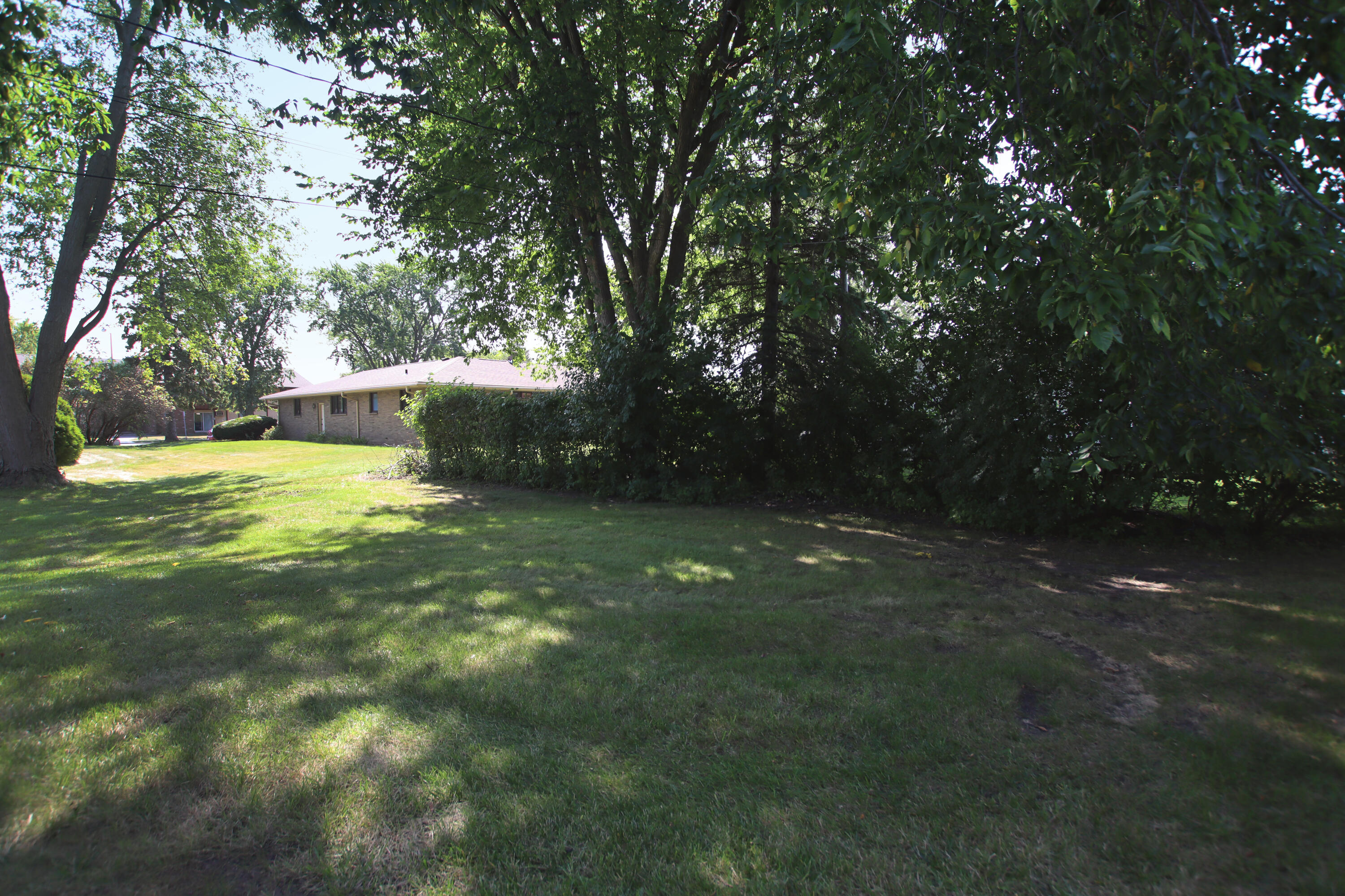 102 S National Ave