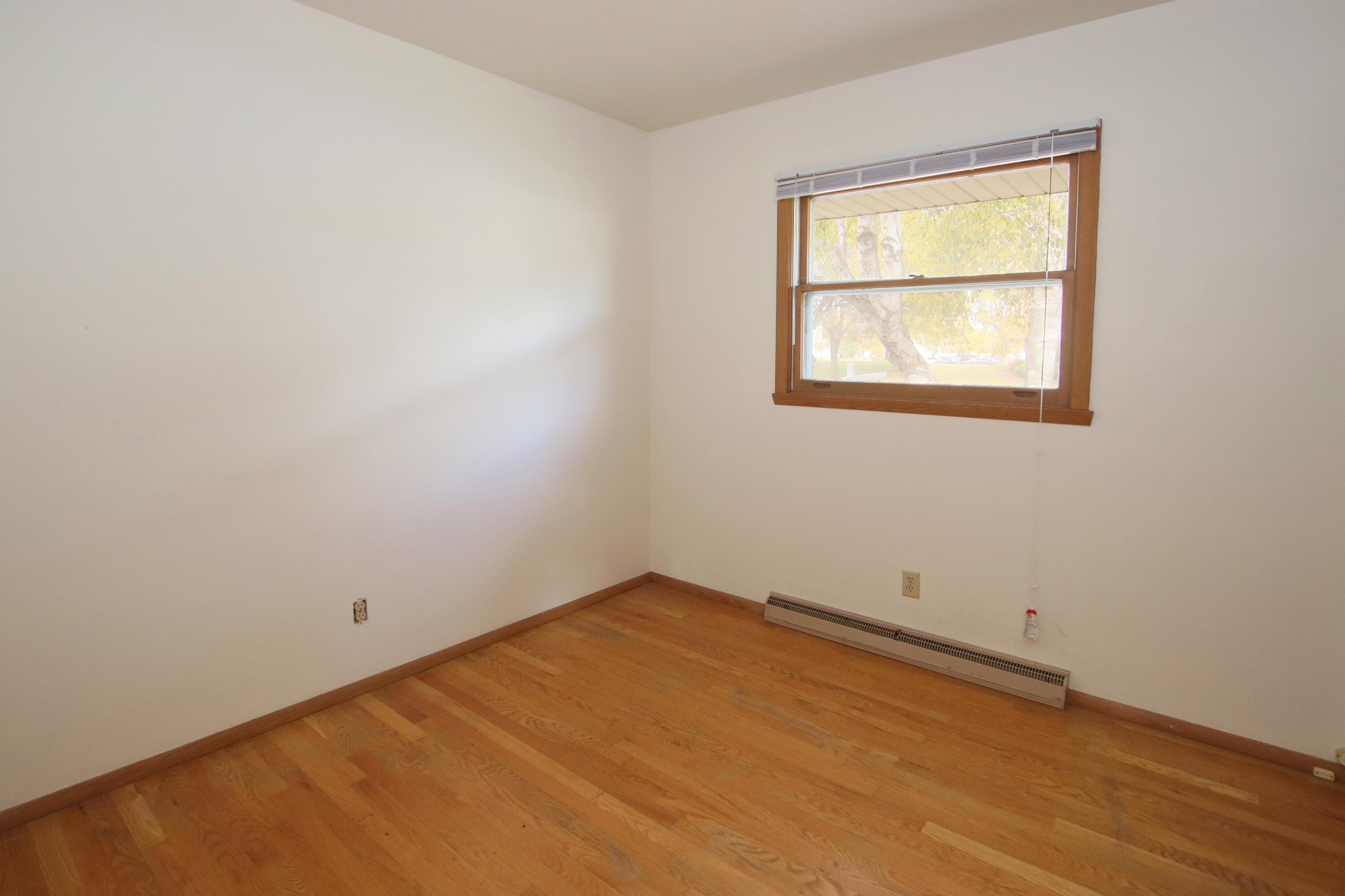 102 S National Ave