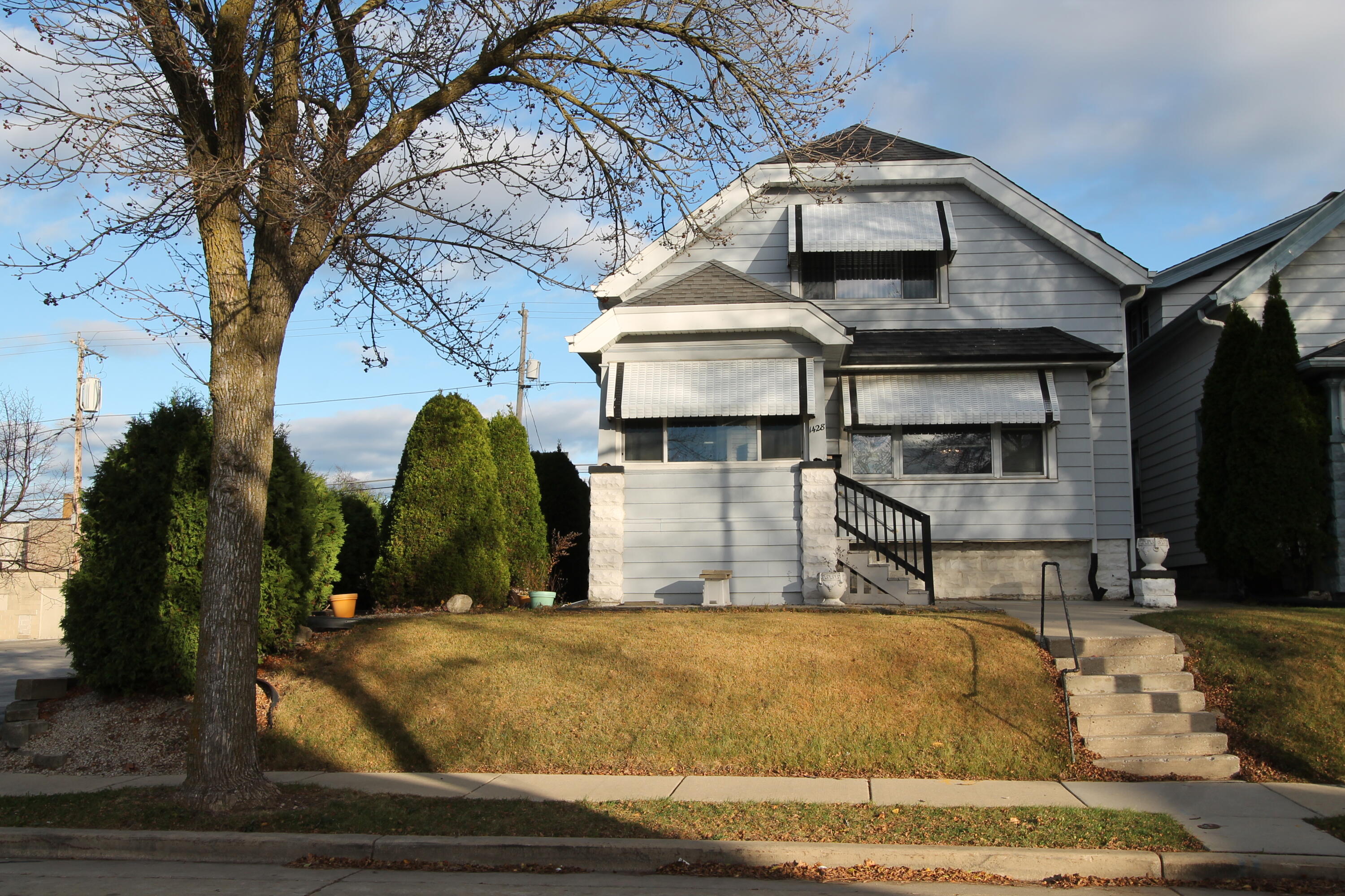 1428 S 78th St