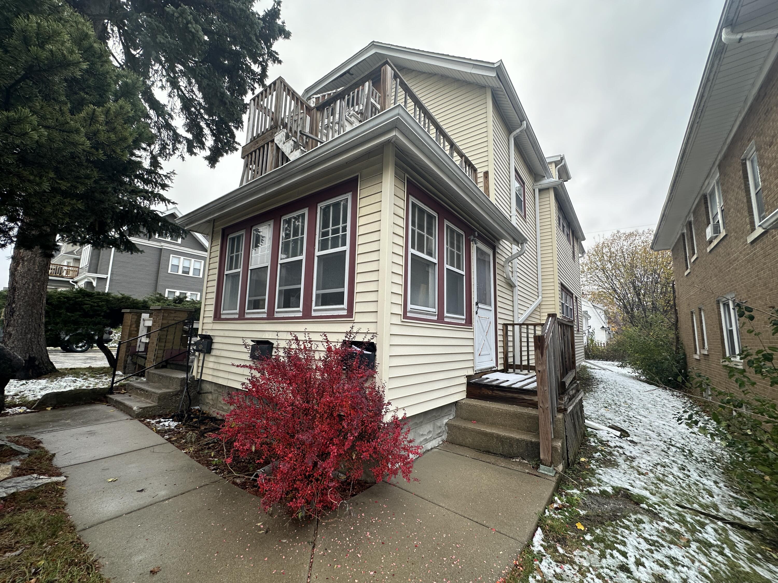 1168 N 46th St