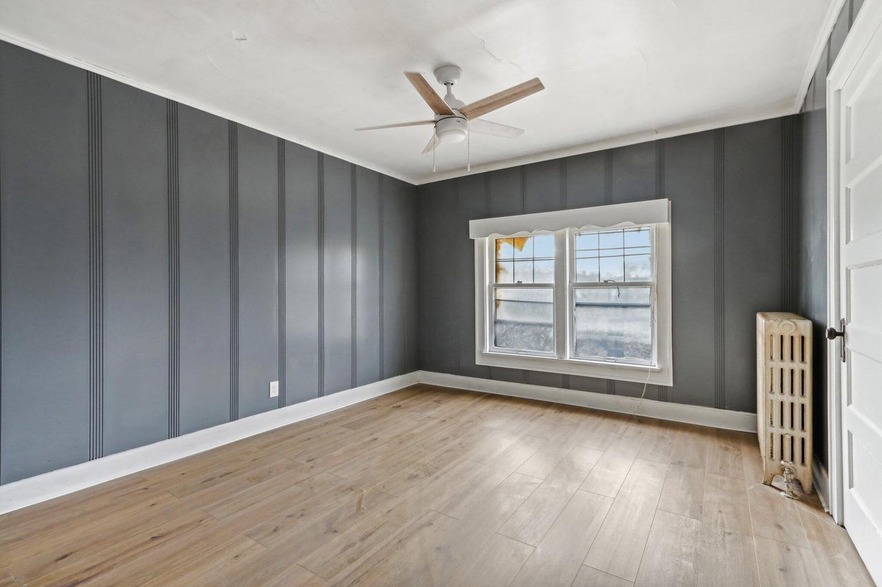 2922 West Juneau AVENUE 2924