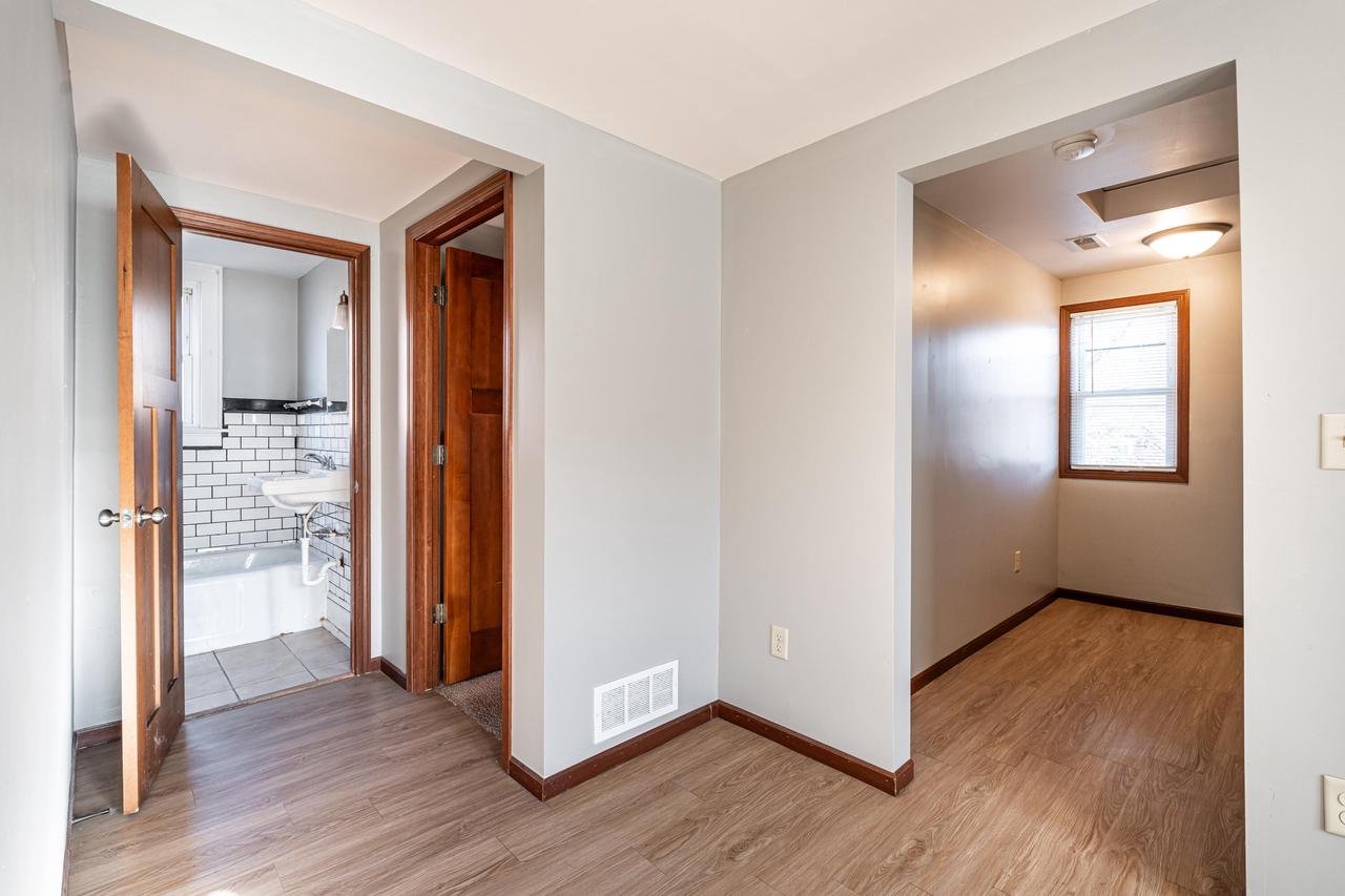 3260 North 37th STREET