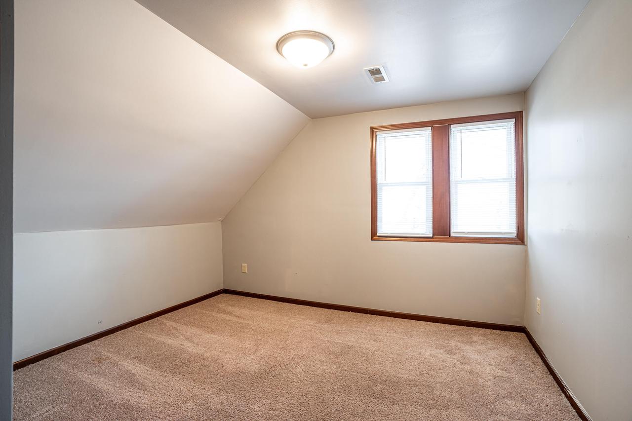 3260 North 37th STREET