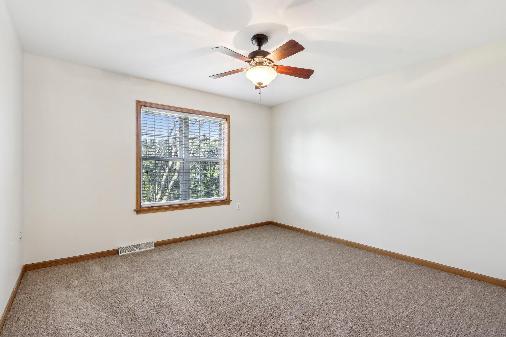 W157N7437 Stonewood Cir