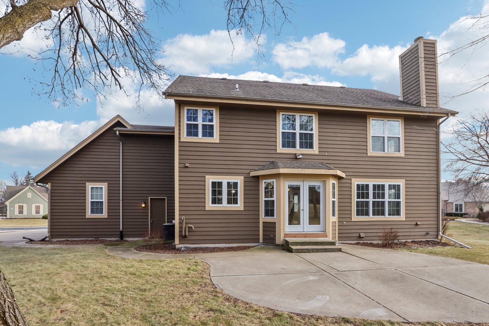W157N7437 Stonewood Cir