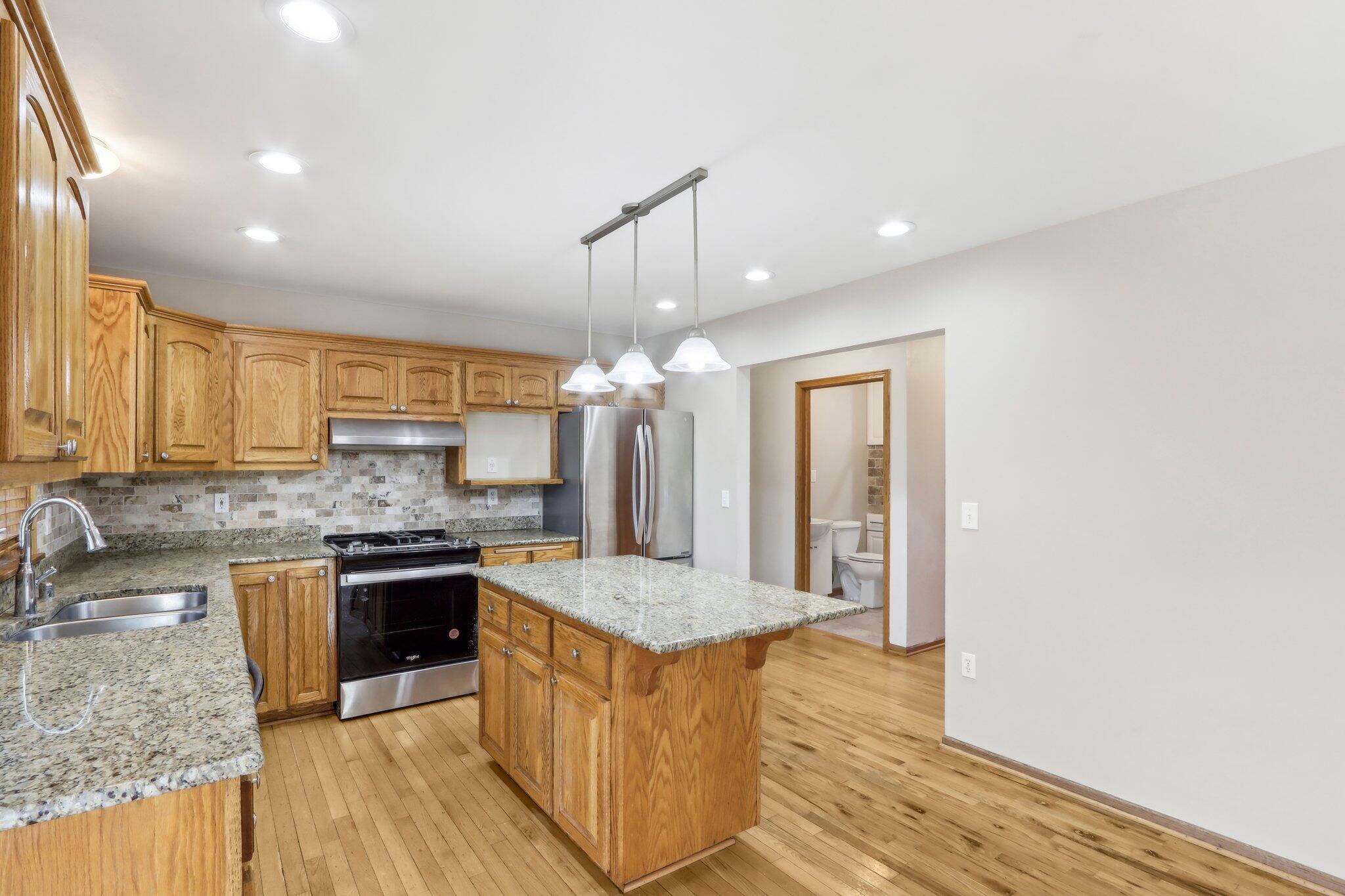 W157N7437 Stonewood Cir