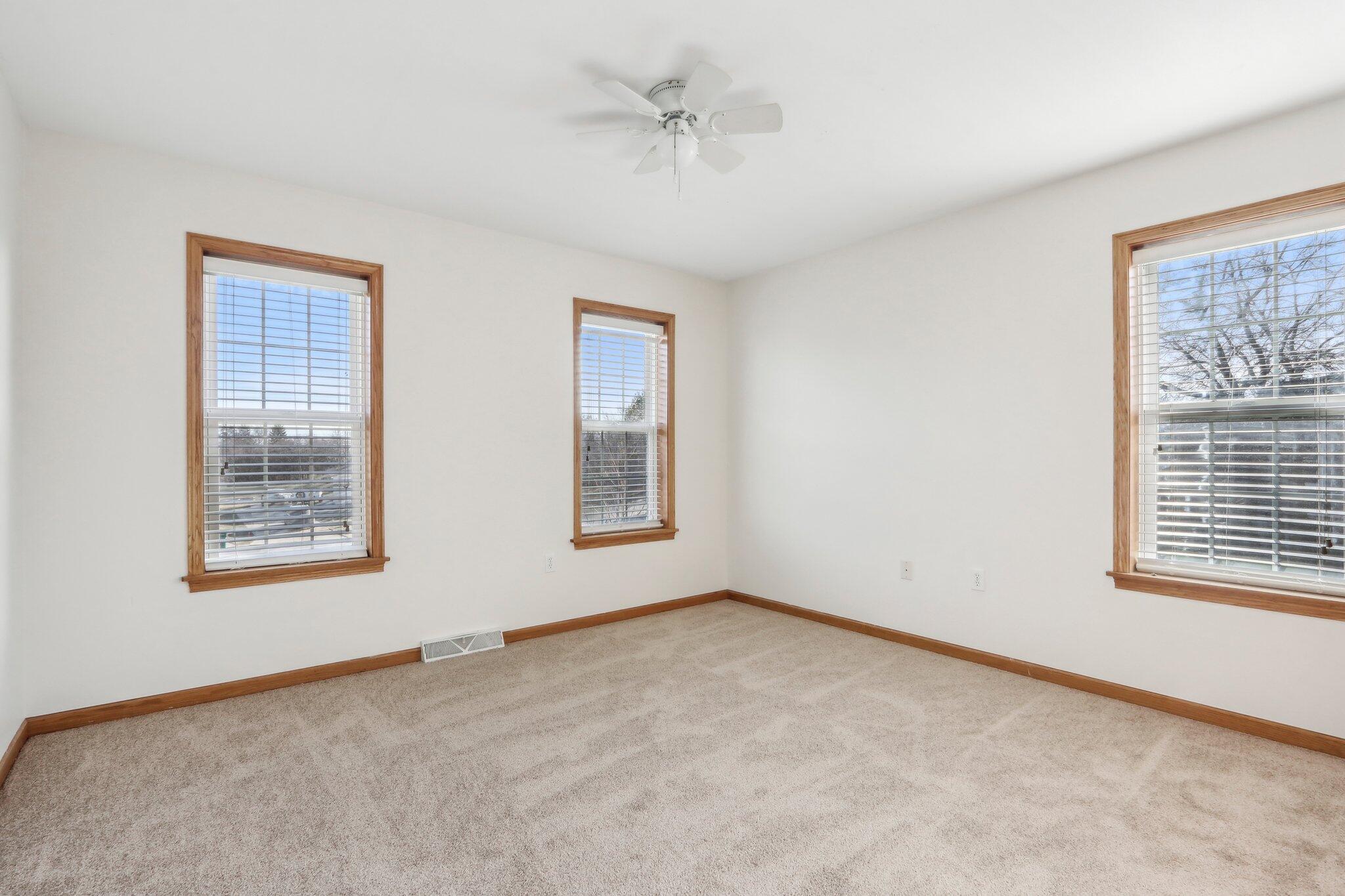 W157N7437 Stonewood Cir