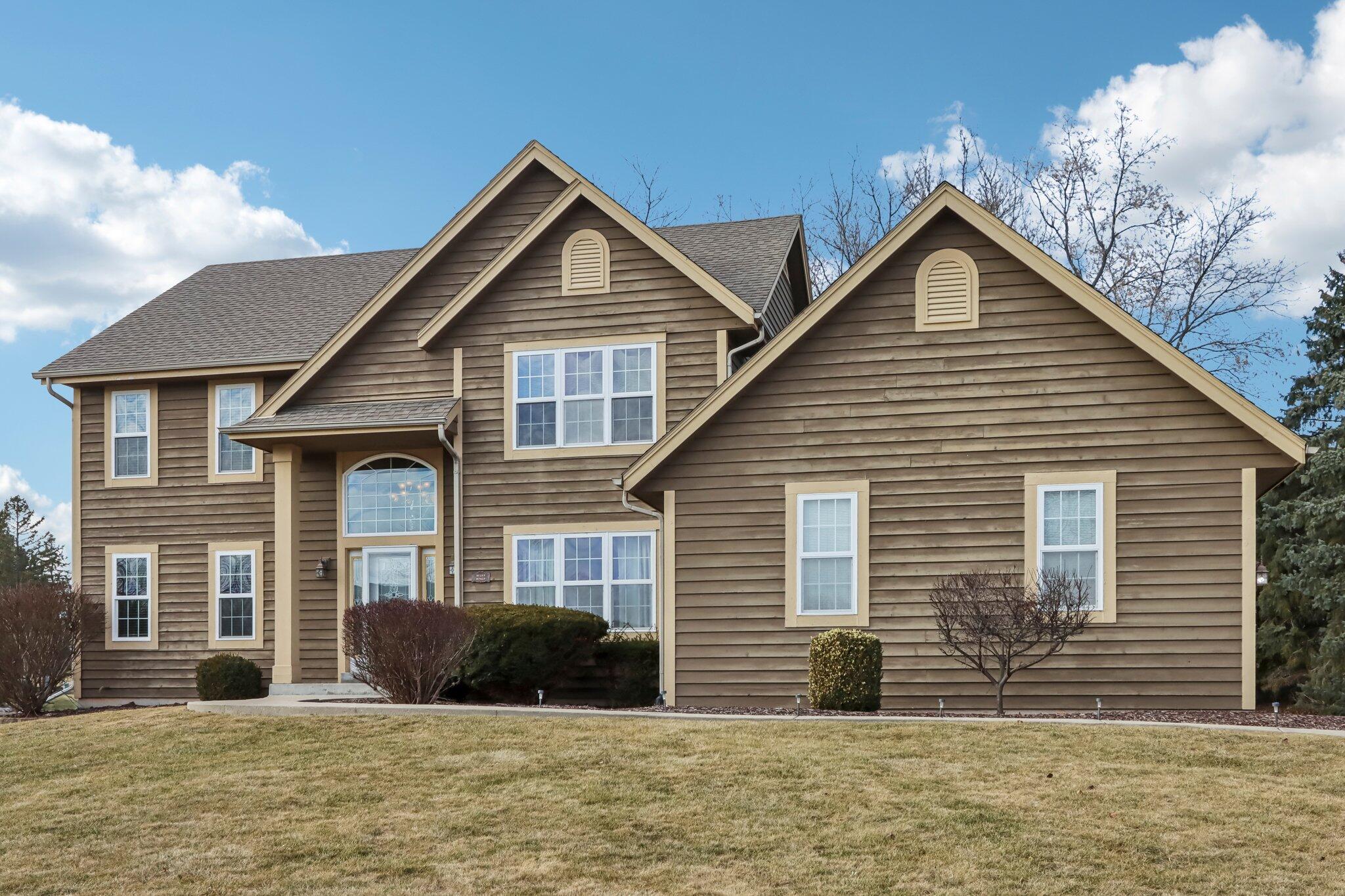 W157N7437 Stonewood Cir