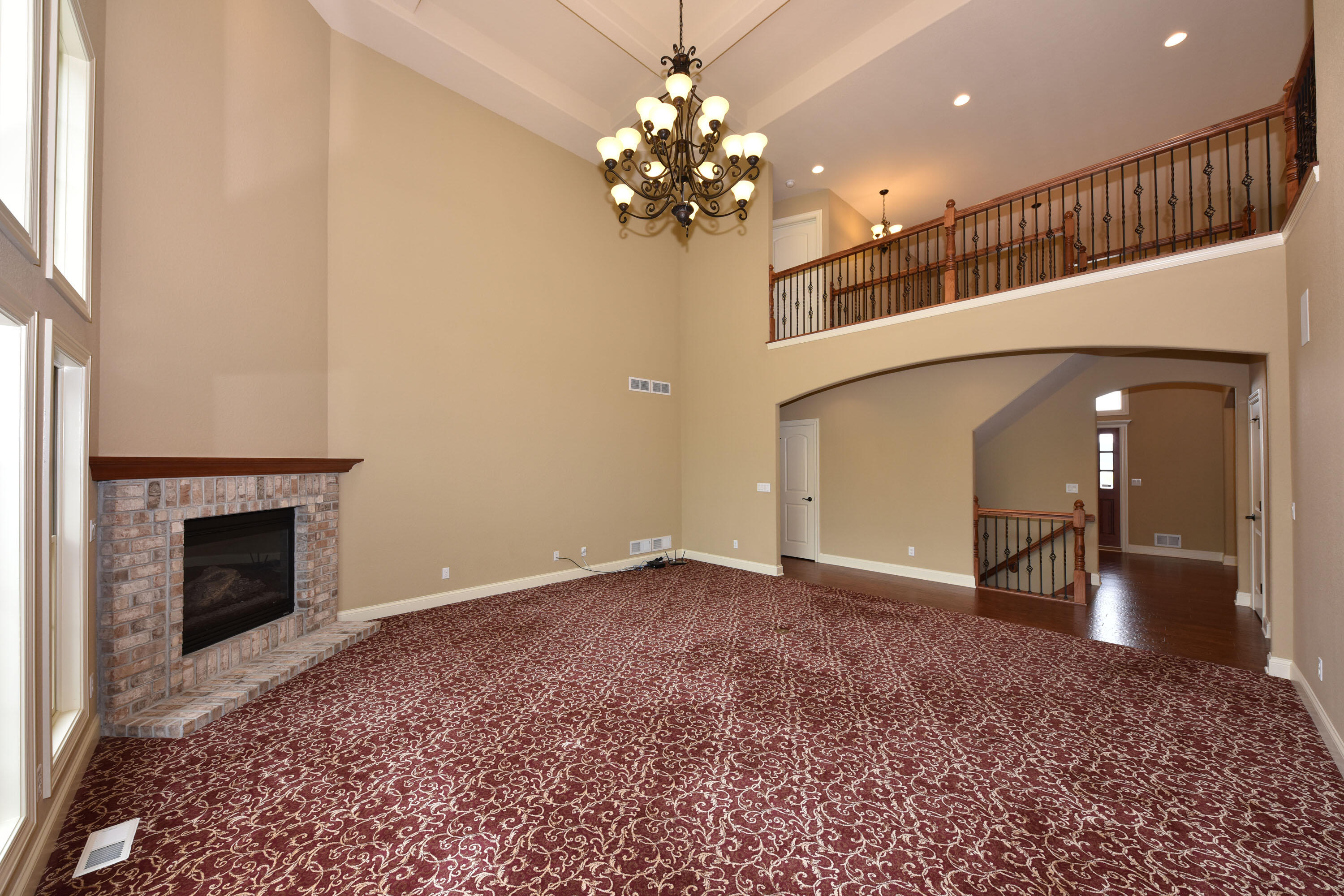 2172 W Saddlebrook Ln