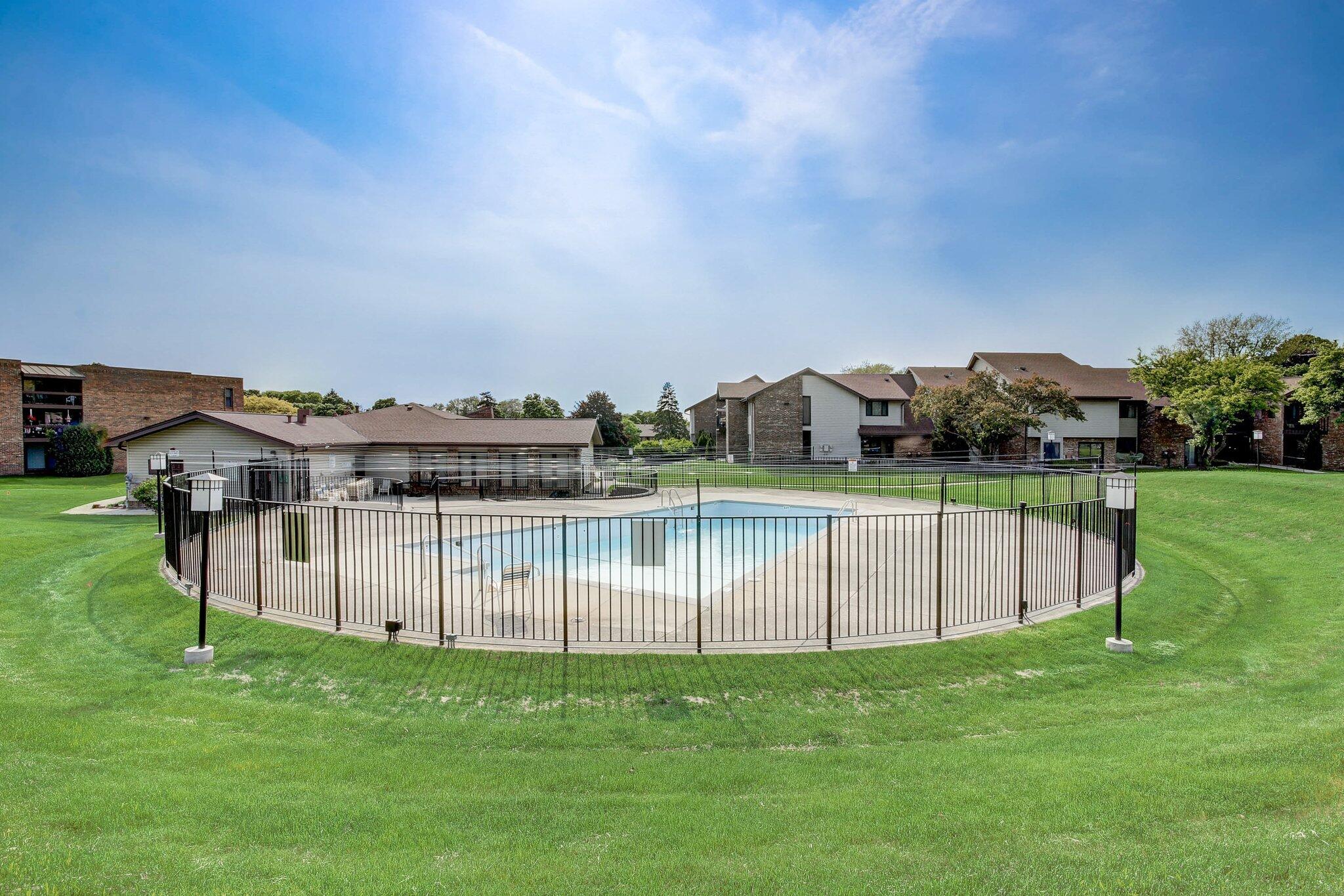 3609 N Tucker Pl