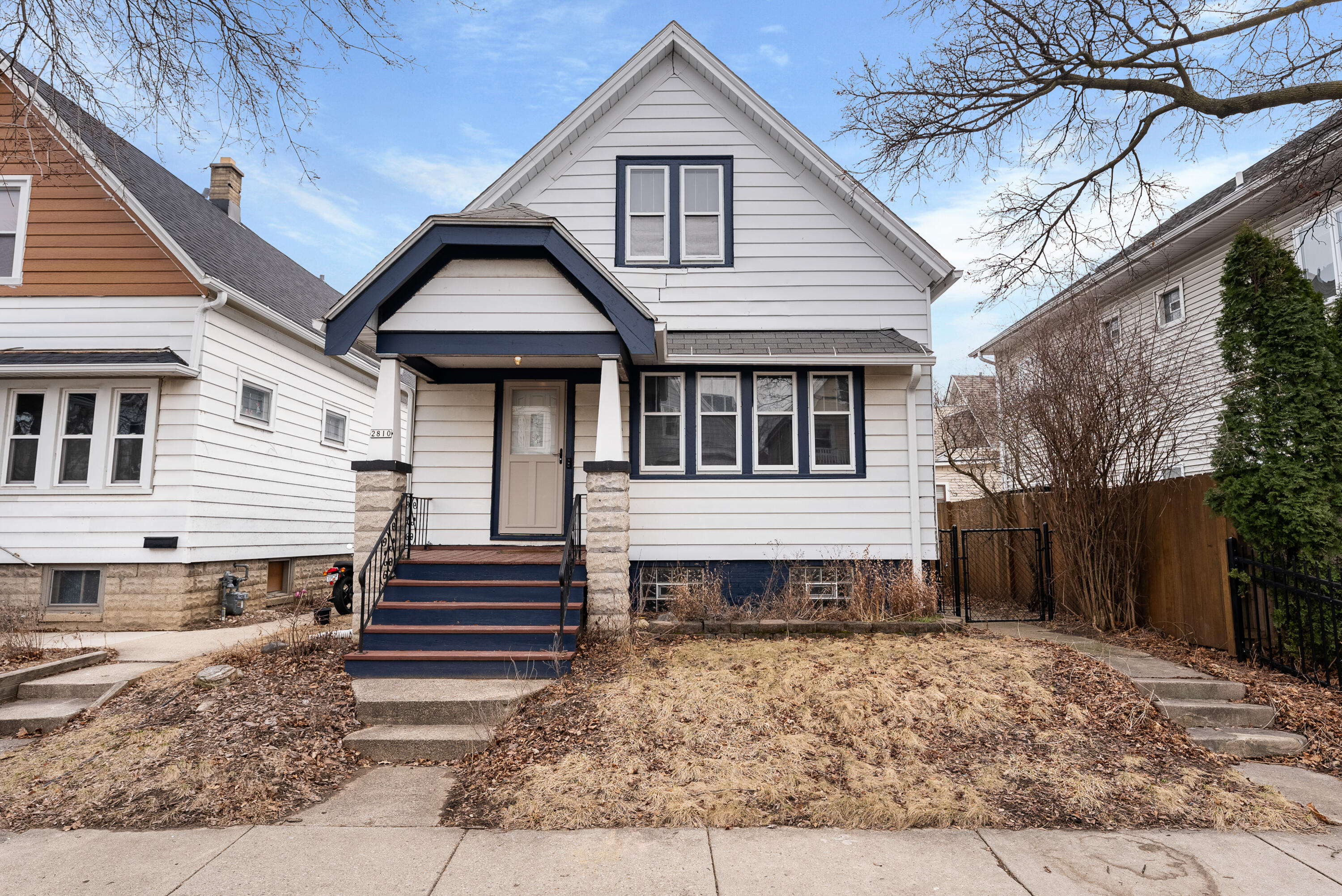 2810 N Bremen St