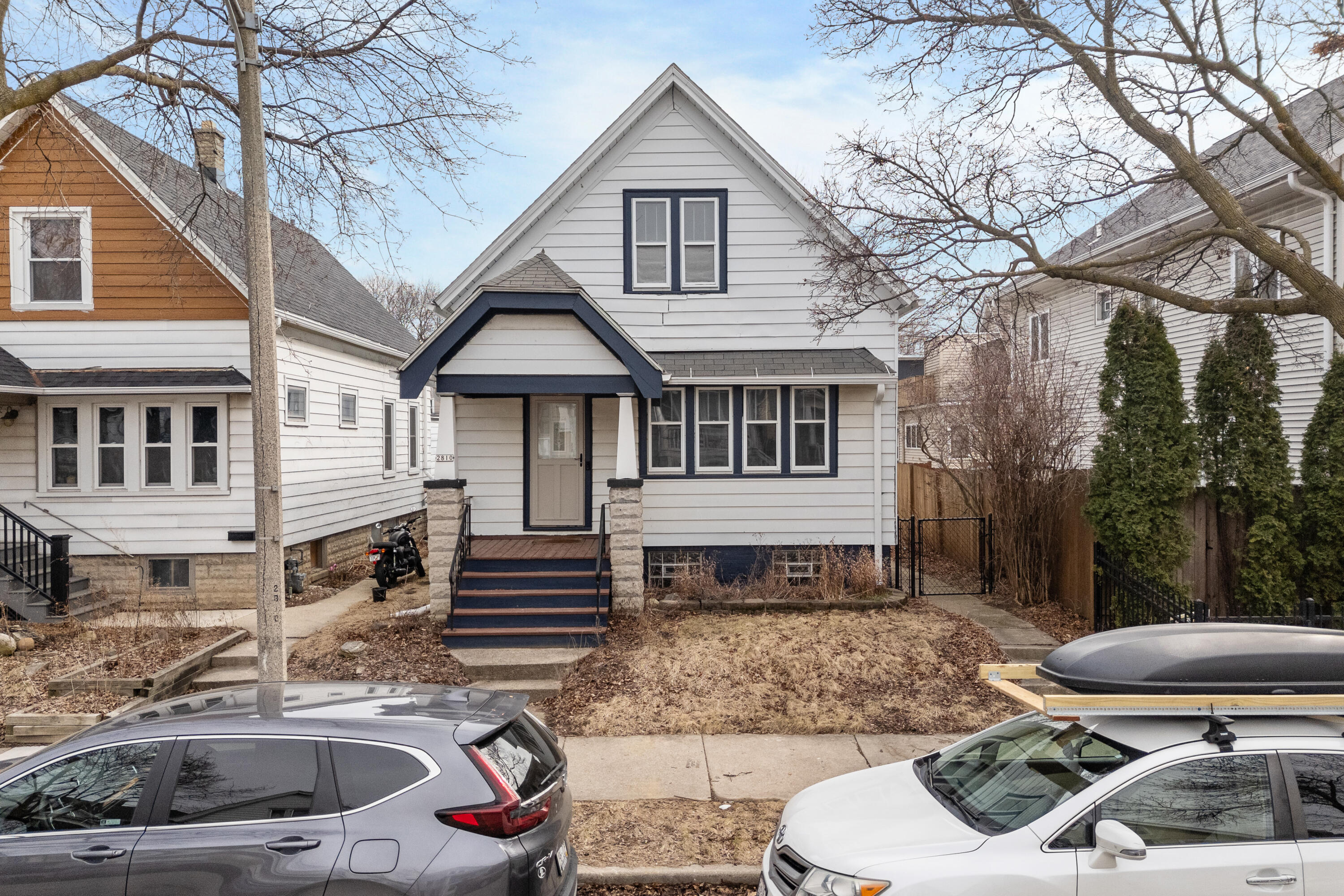 2810 N Bremen St