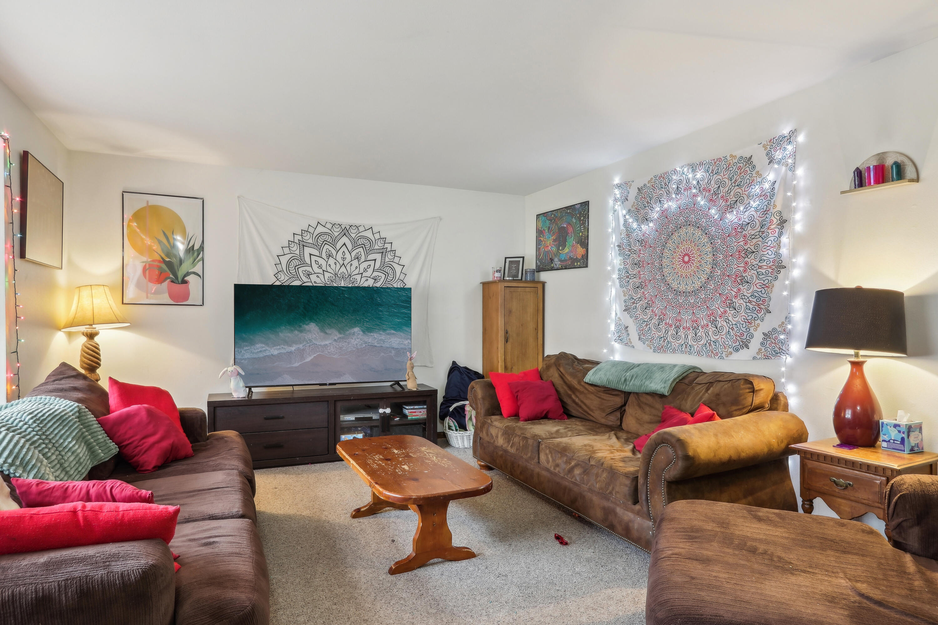 1682 Highland Dr