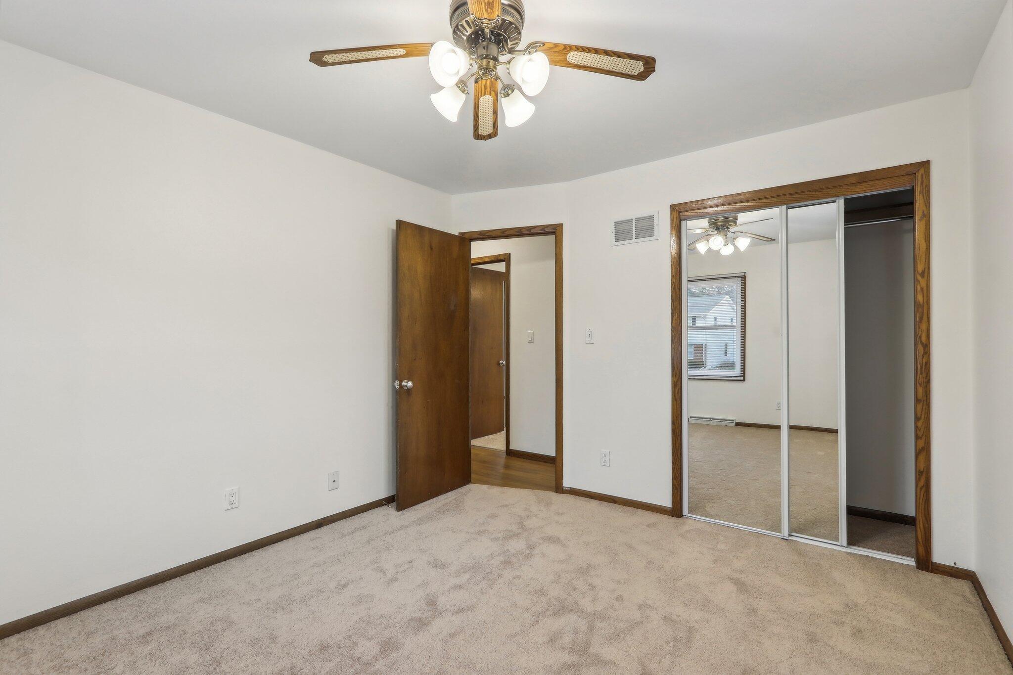 1682 Highland Dr