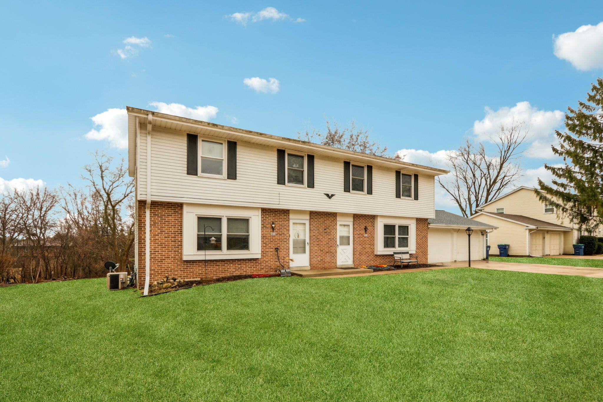 1682 Highland Dr