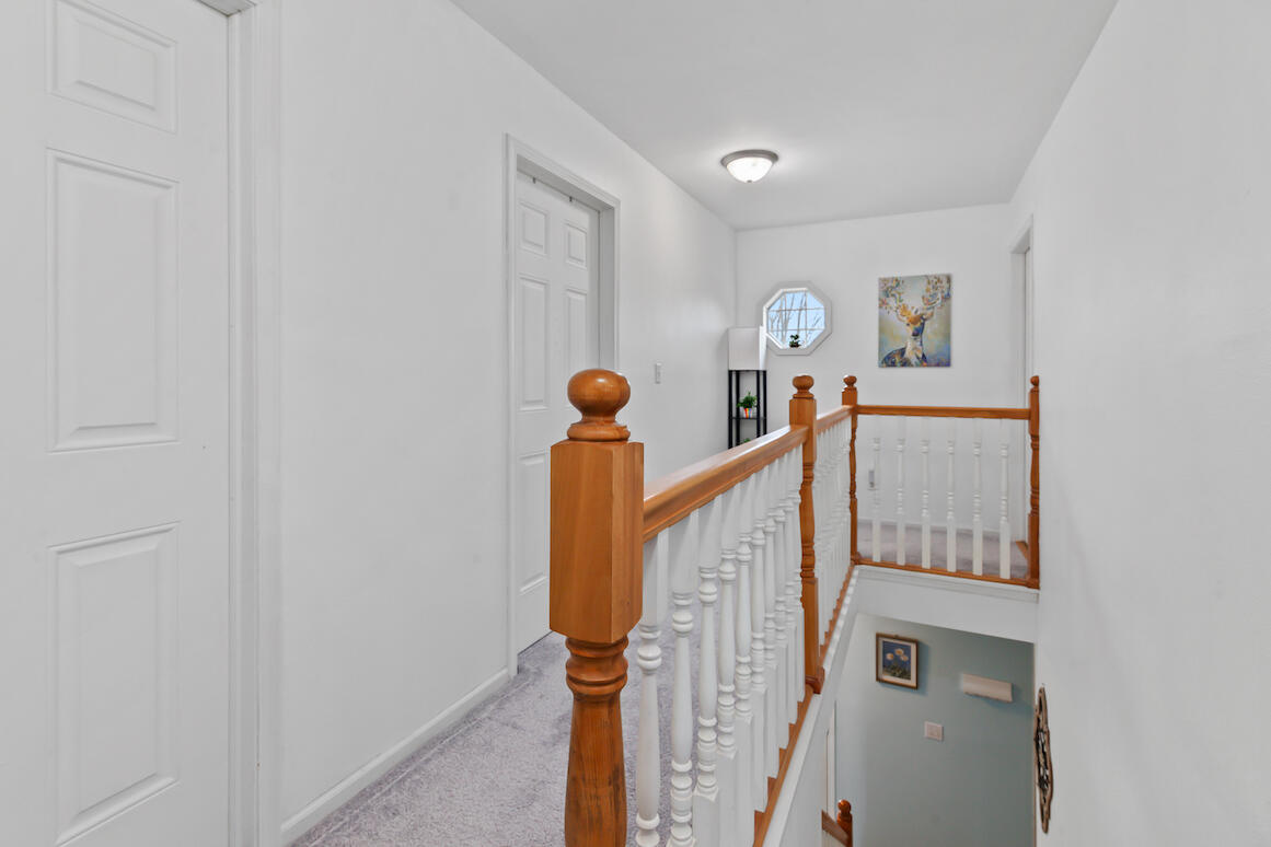 1326 Center St