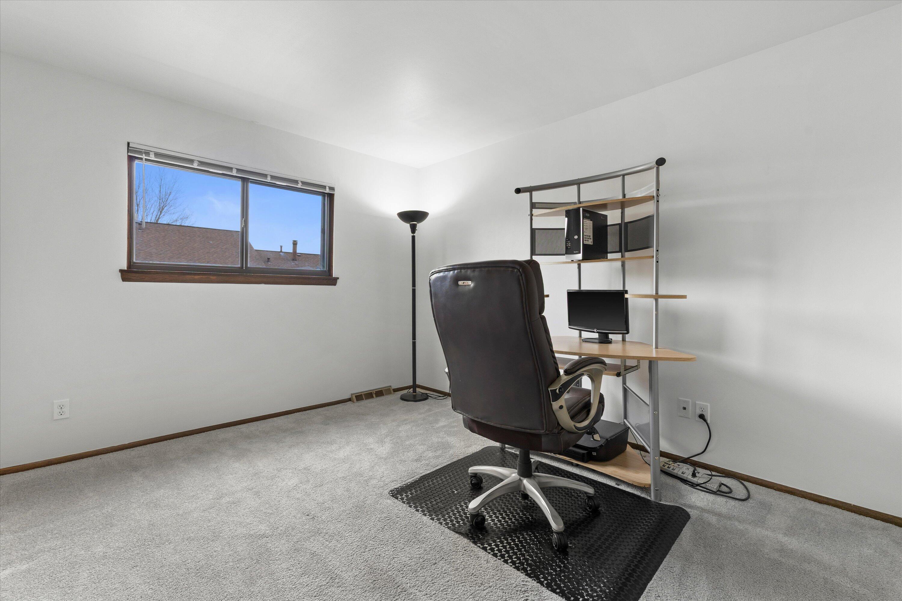 8576 N Servite Dr