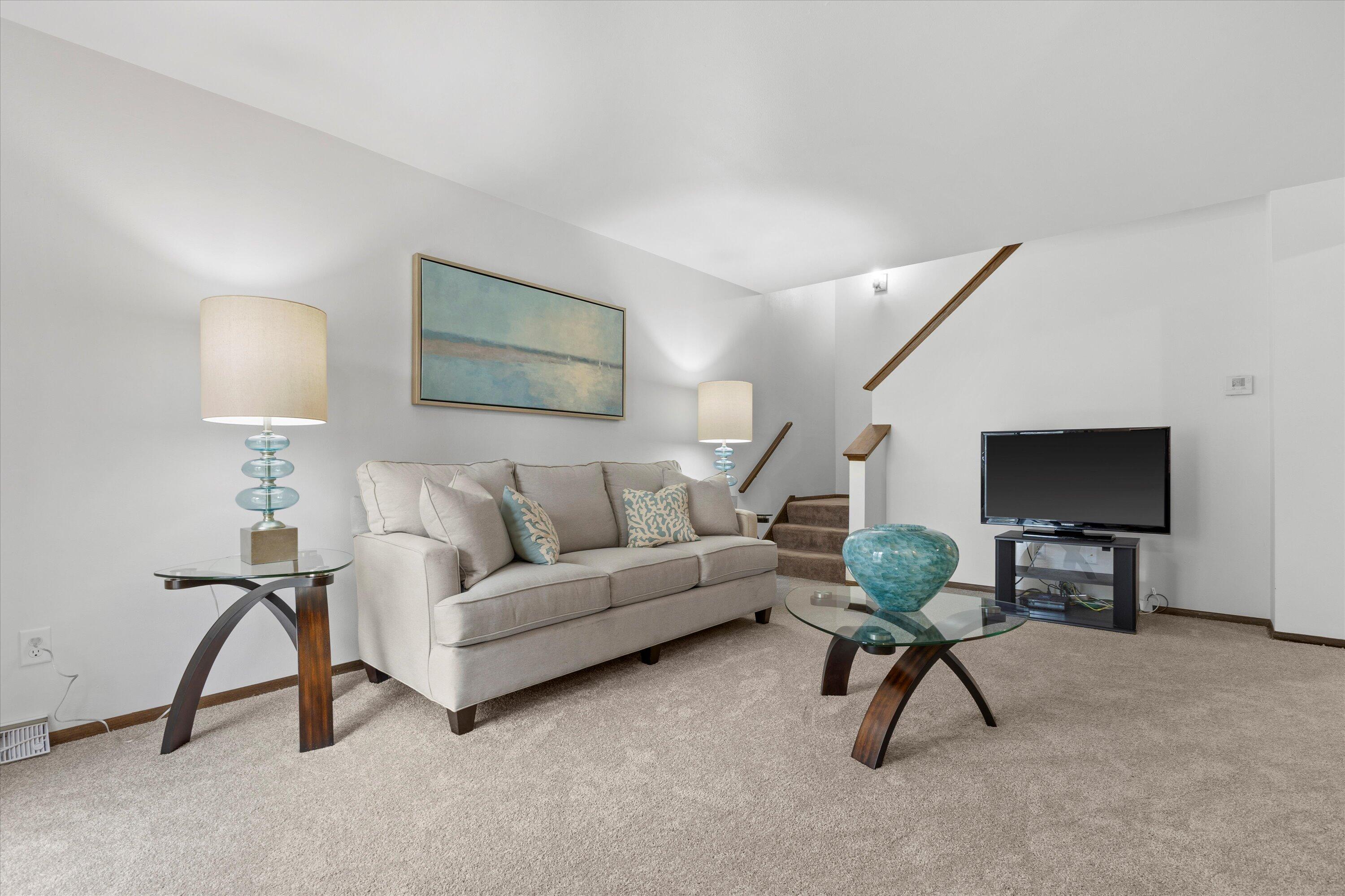 8576 N Servite Dr