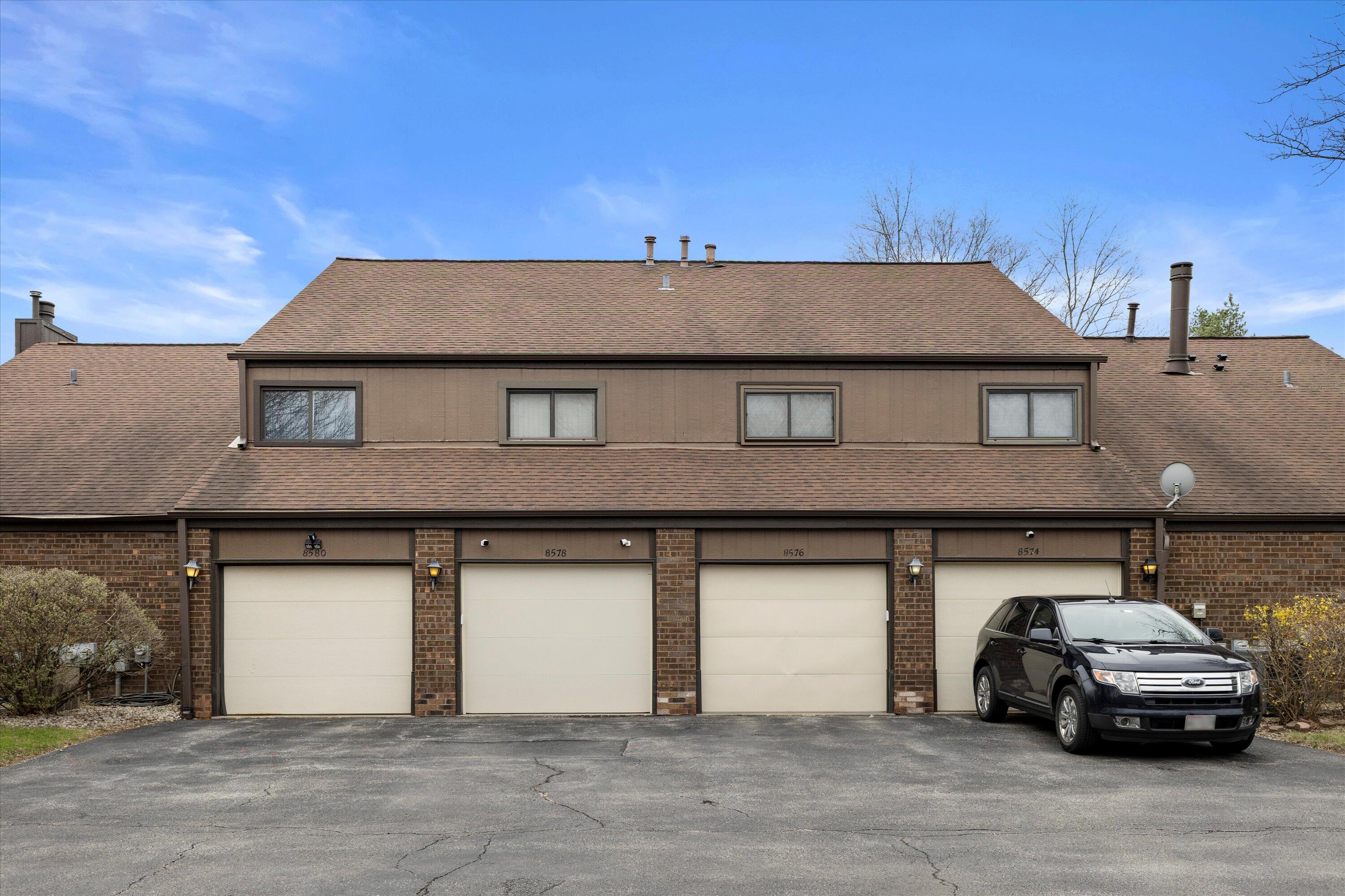 8576 N Servite Dr