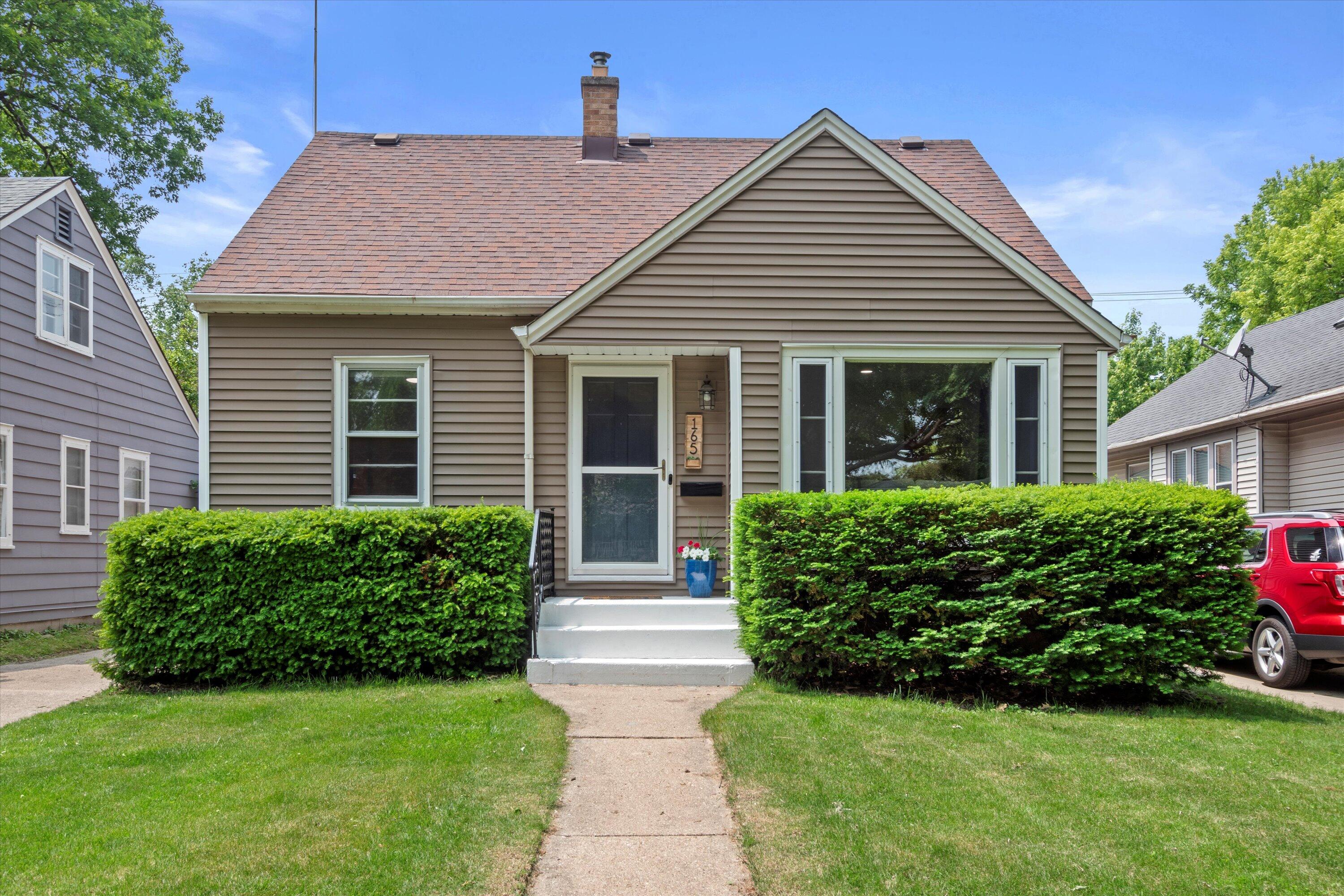 165 N 72nd St