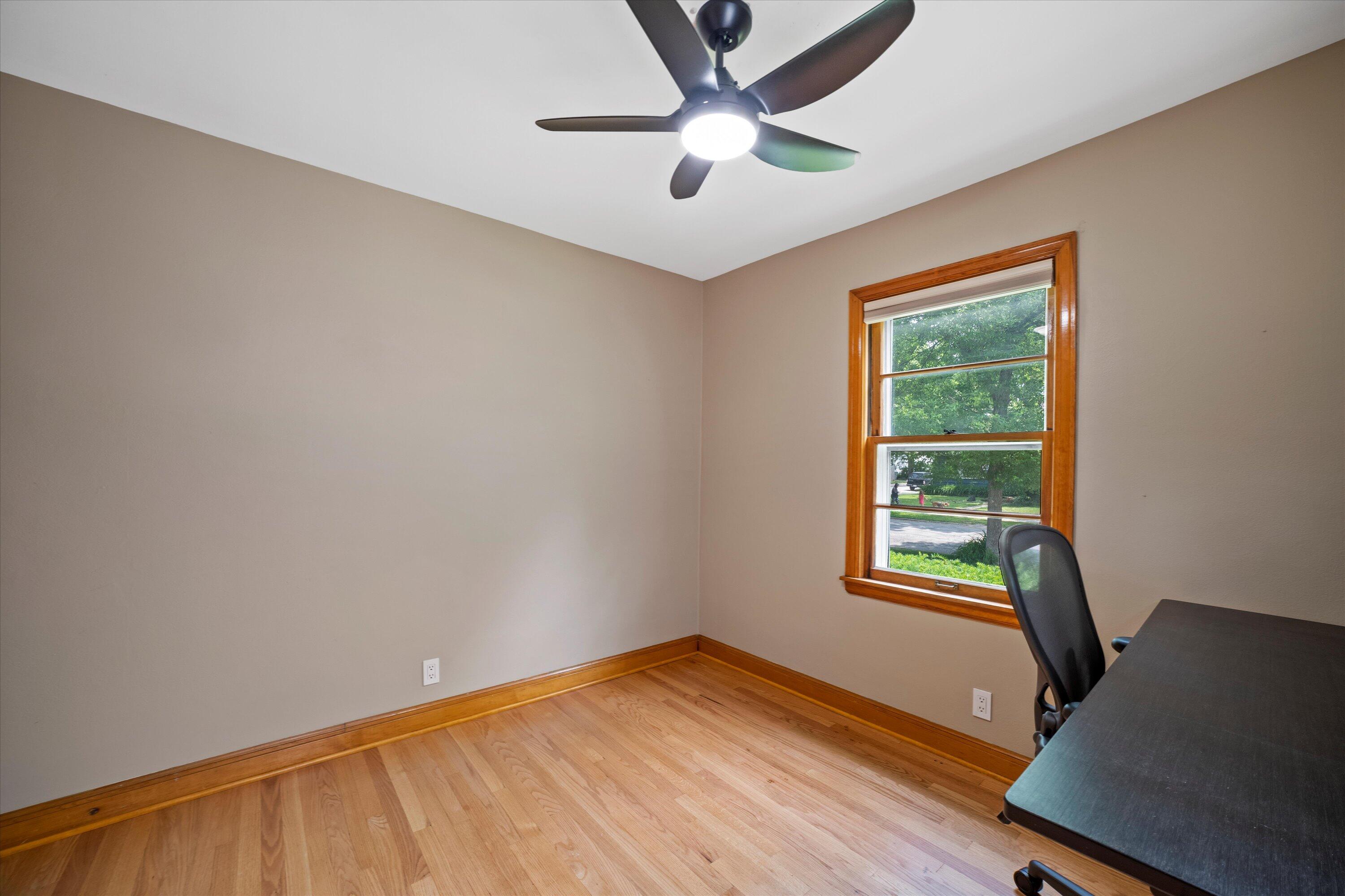 165 N 72nd St